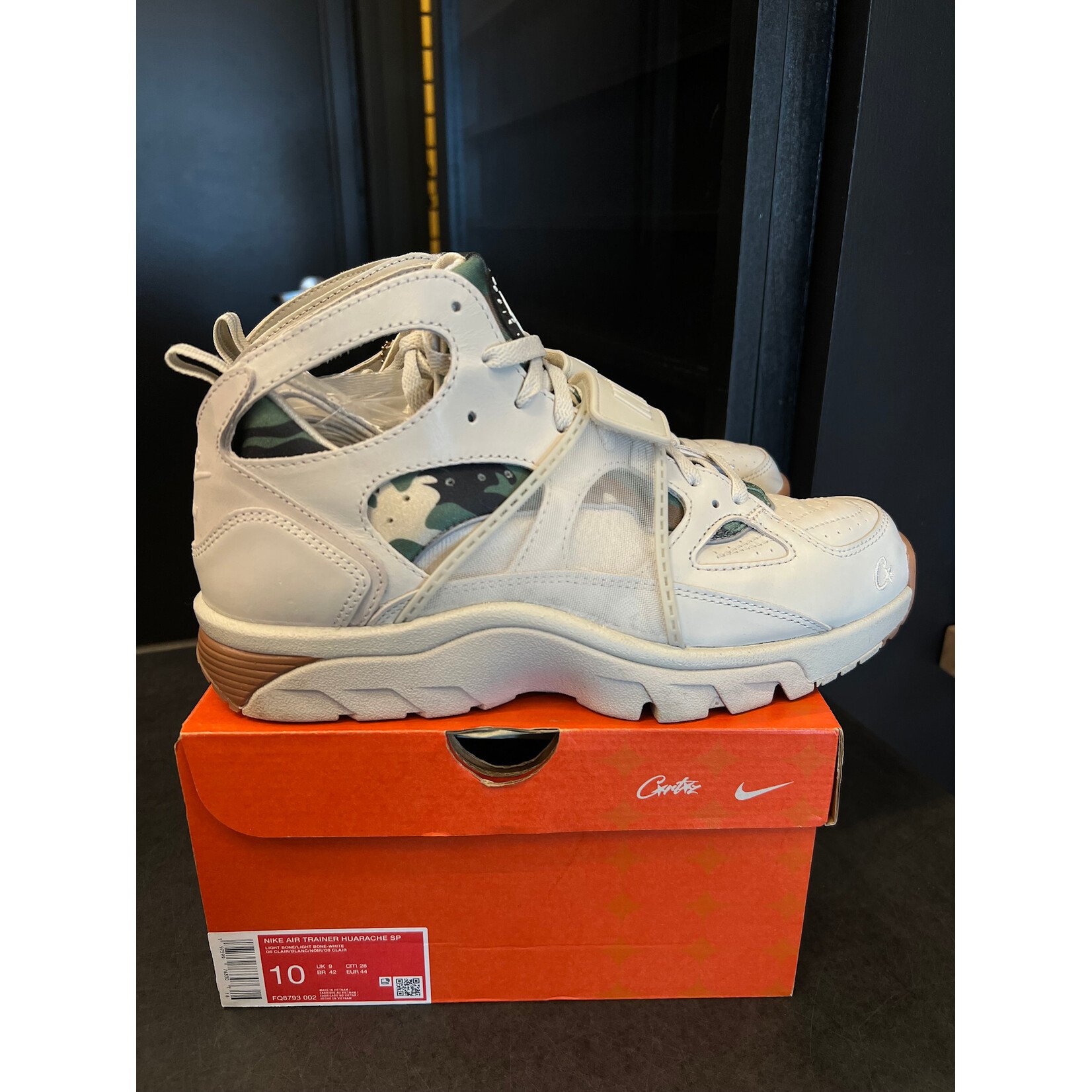 Nike Nike Air Trainer Huarache Corteiz Light Bone Size 10, PREOWNED