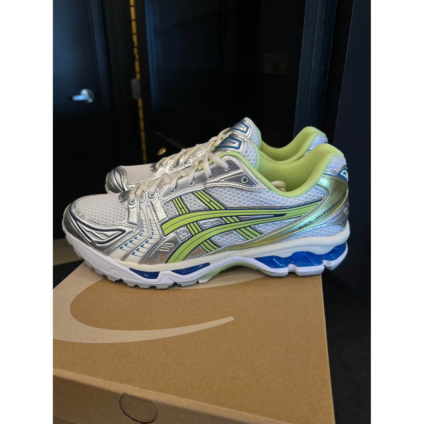 ASICS ASICS Gel-Kayano 14 Sprite Size 10, PREOWNED