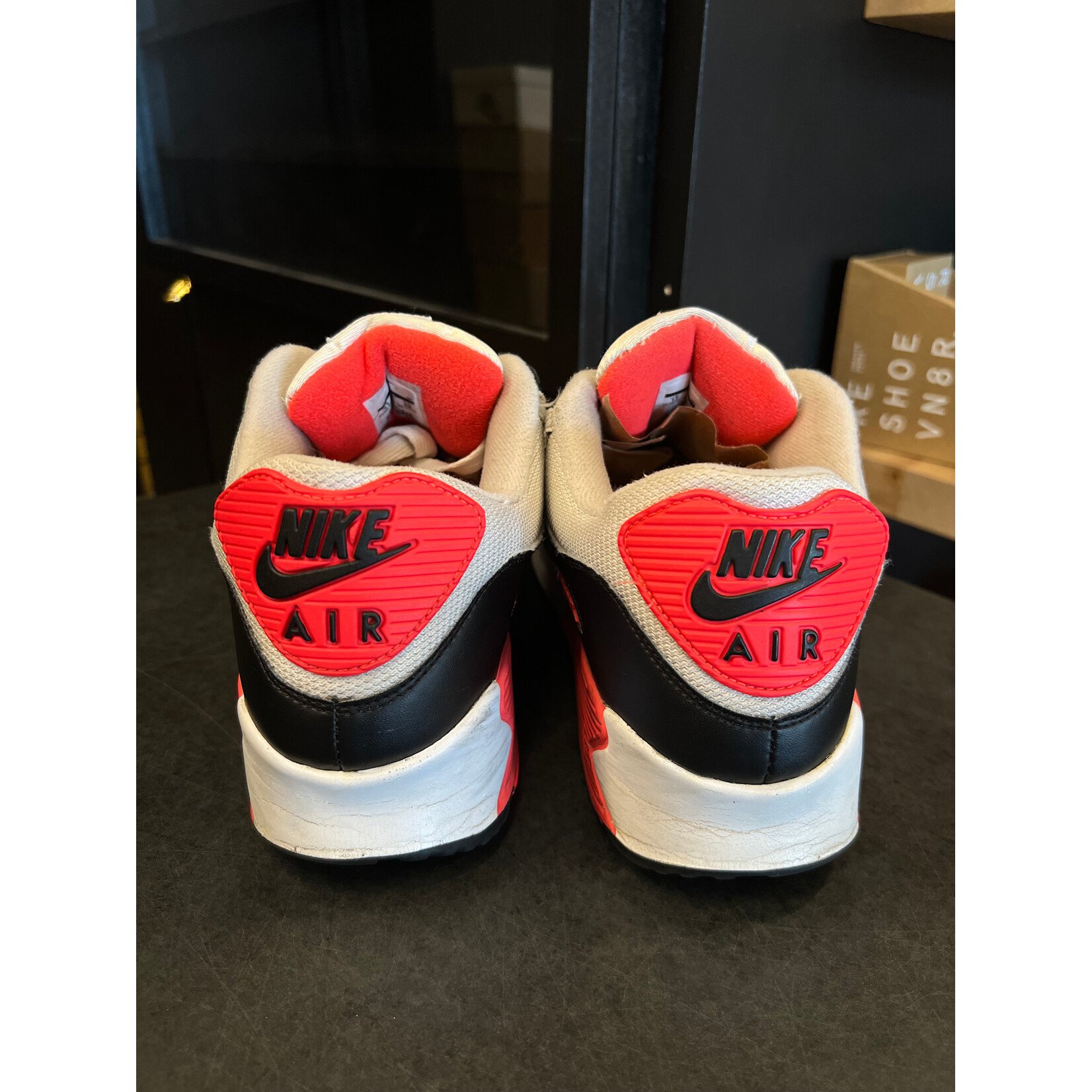 Nike Nike Air Max 90 Infrared (2010) Size 11, PREOWNED