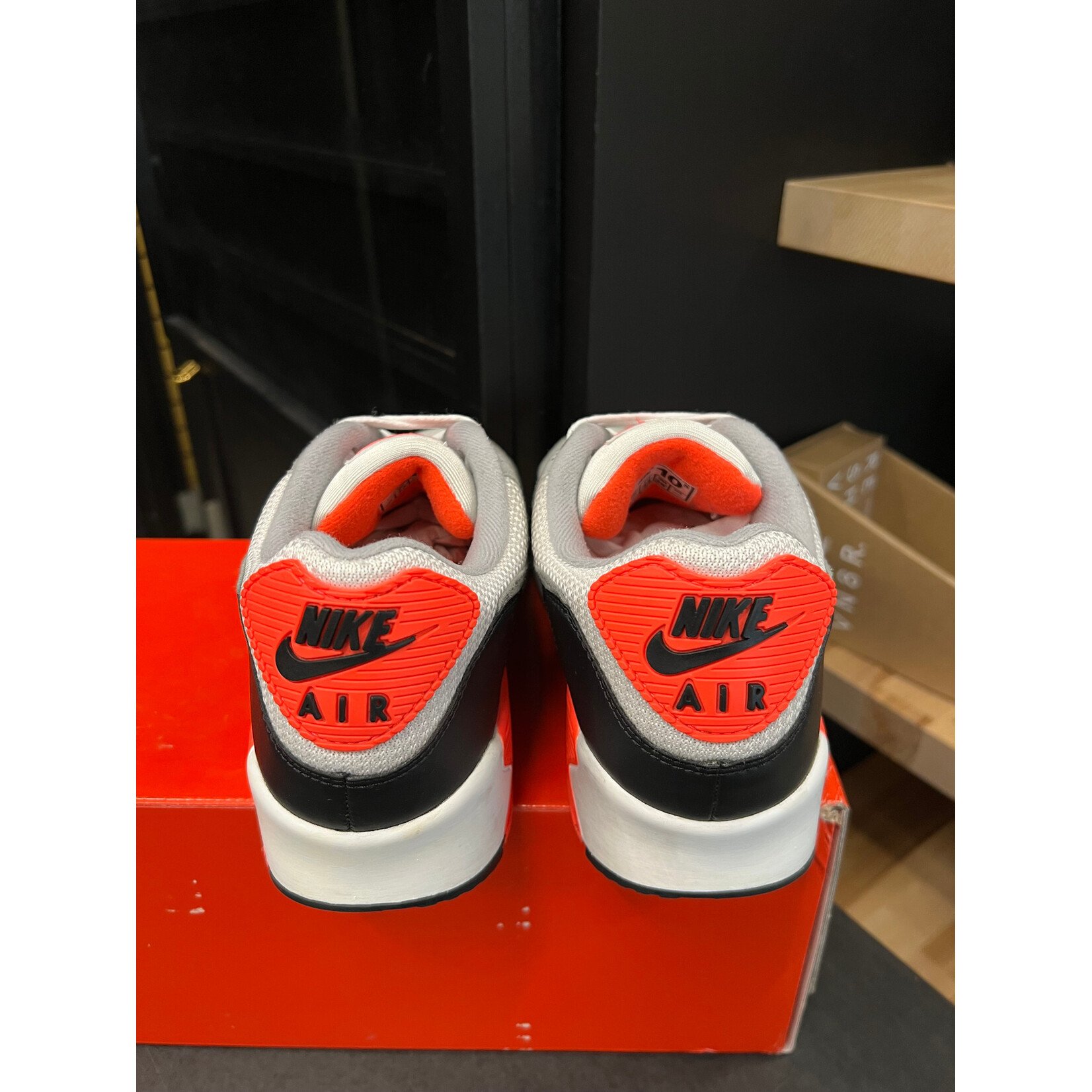 Nike Nike Air Max 90 Infrared (2020) Size 10.5, PREOWNED