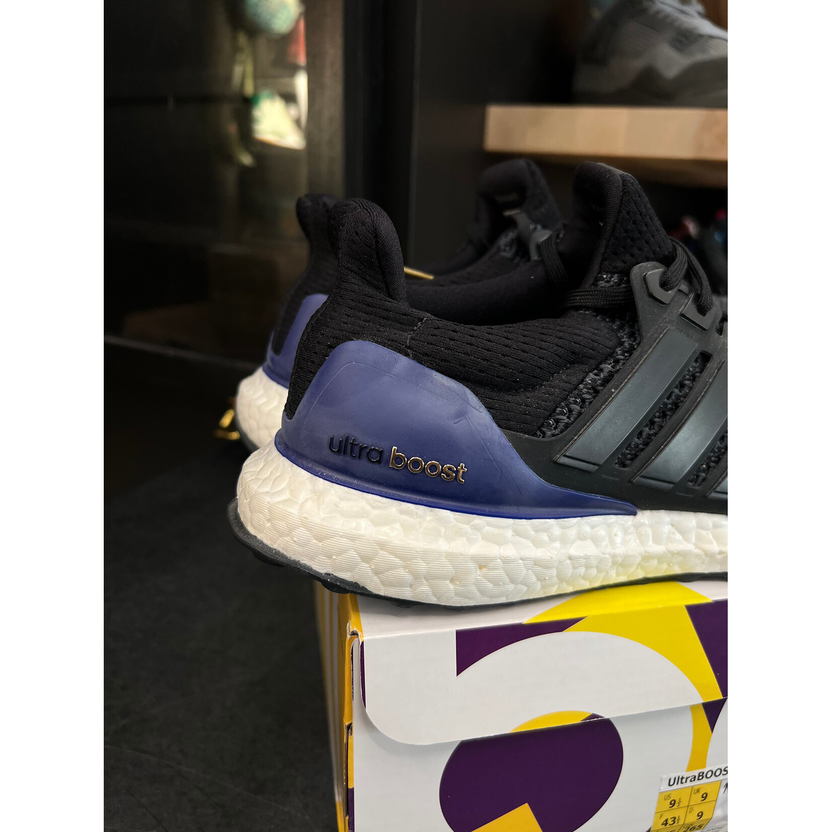 Adidas adidas Ultra Boost OG (2018/2020) Size 9.5, DS BRAND NEW FLAWS
