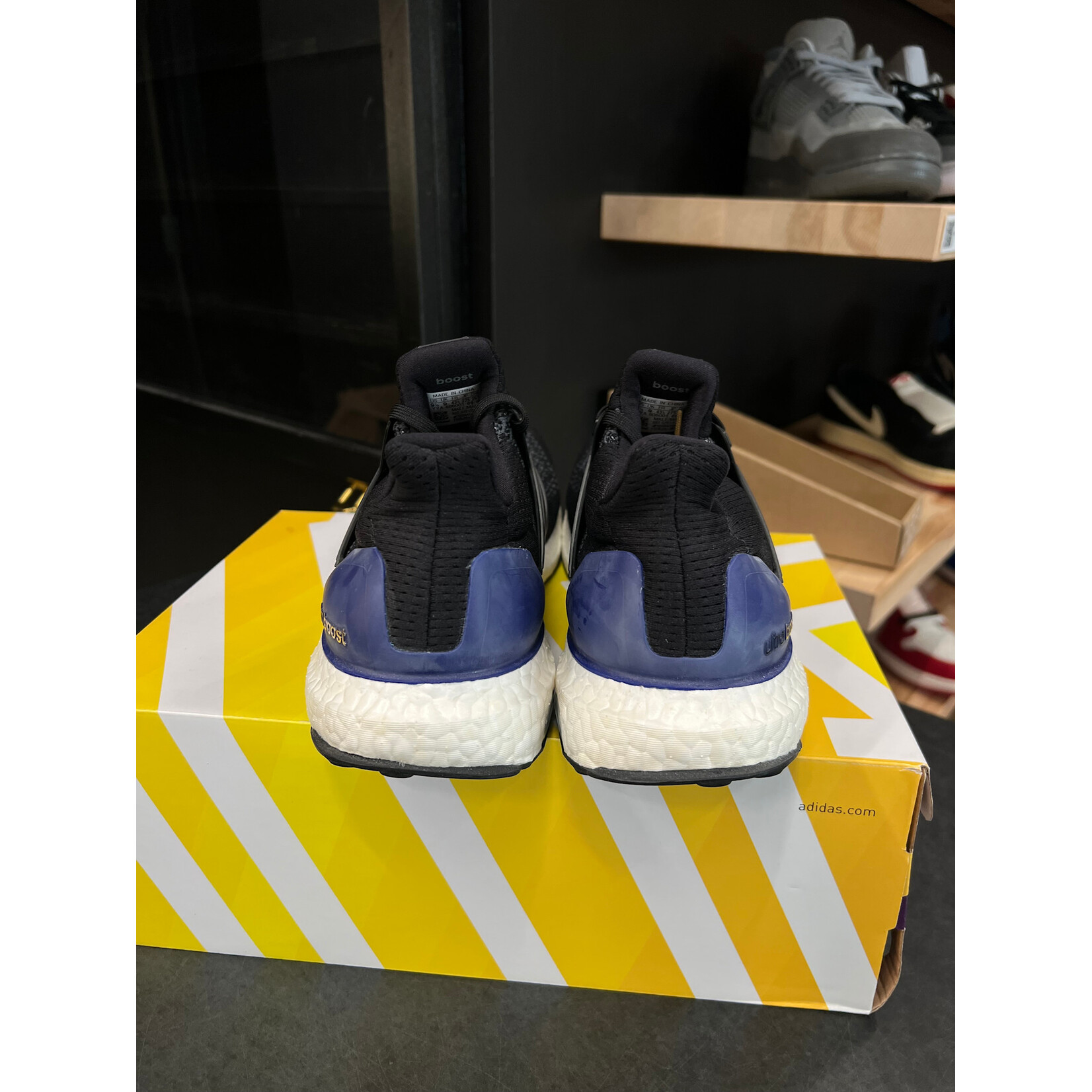 Adidas adidas Ultra Boost OG (2018/2020) Size 9.5, DS BRAND NEW FLAWS