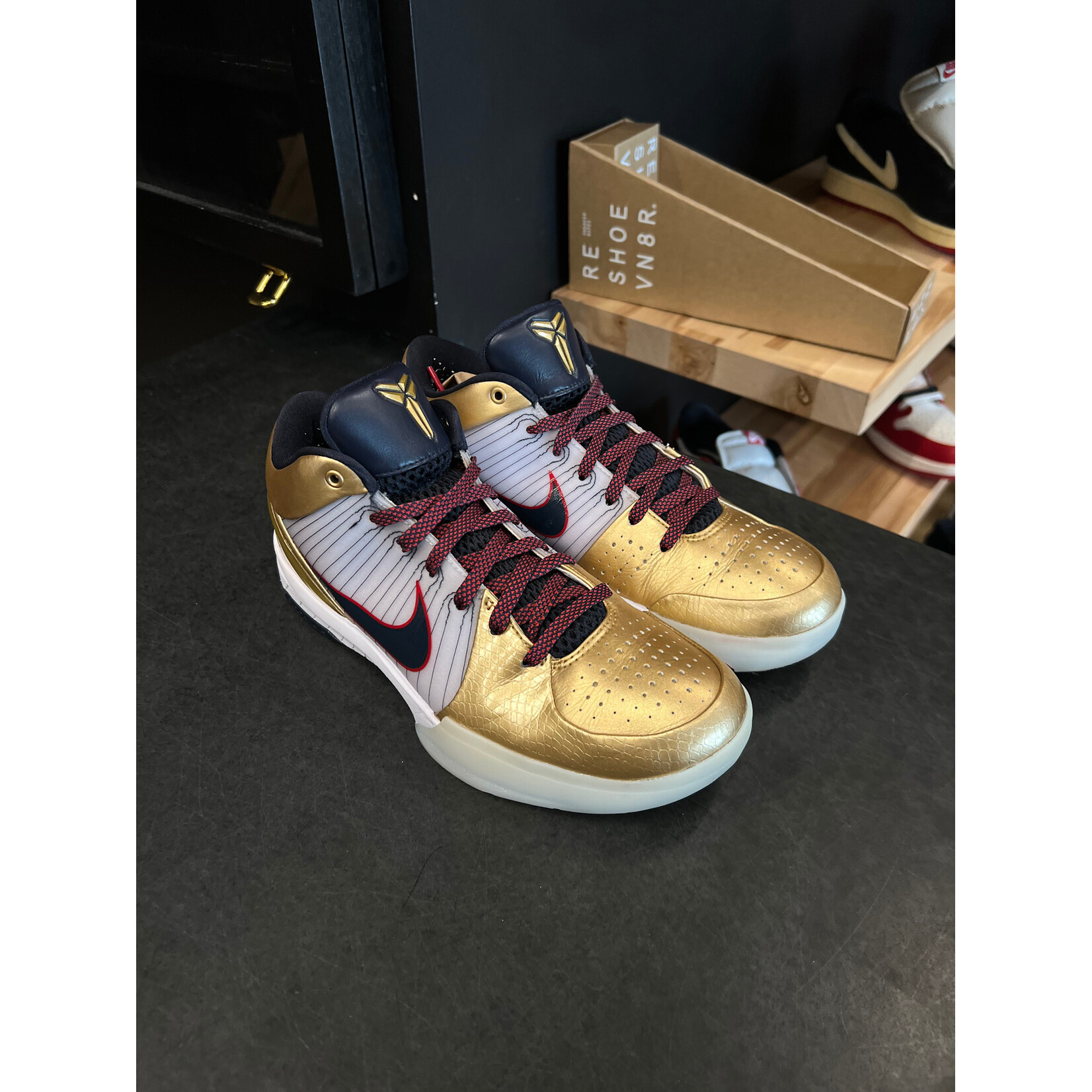 Nike Nike Kobe 4 Protro Gold Medal (2024) Size 7, PREOWNED