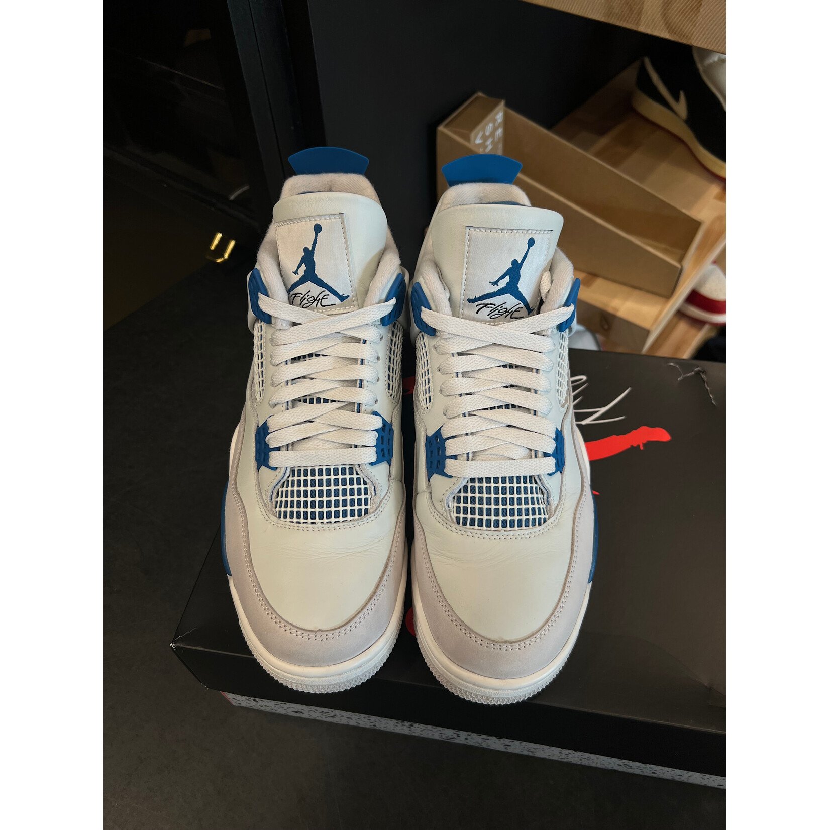 Jordan Jordan 4 Retro Military Blue (2024) Size 9.5, PREOWNED