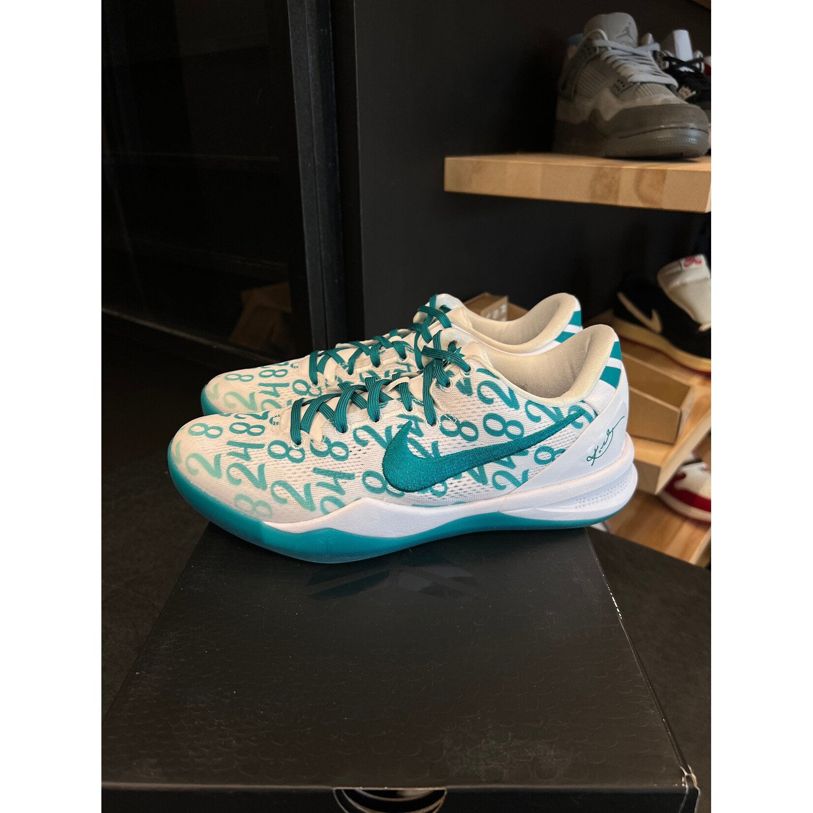 Nike Nike Kobe 8 Protro Radiant Emerald Size 9, PREOWNED