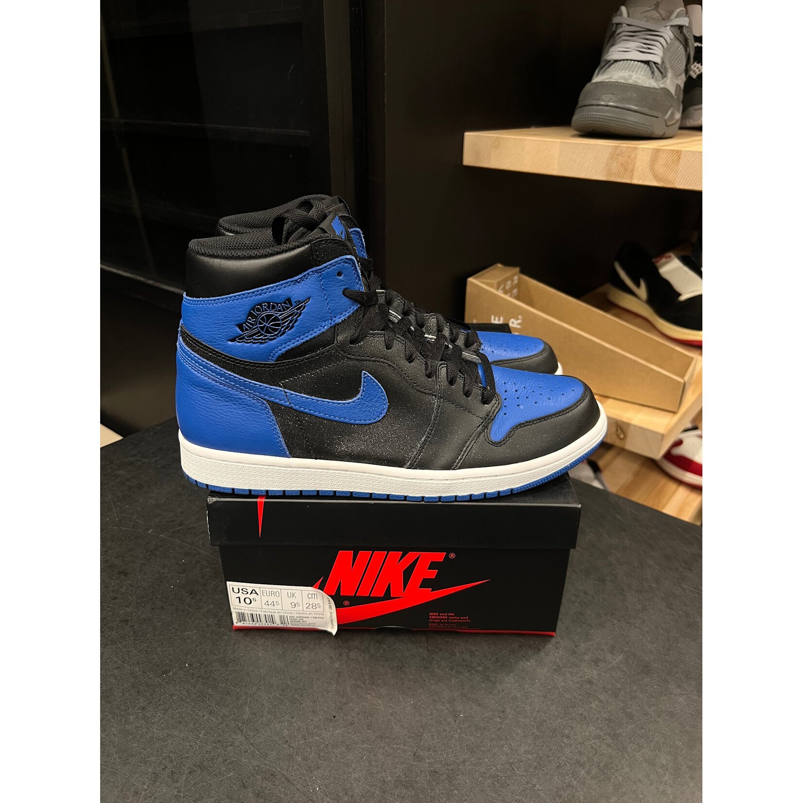 Jordan Jordan 1 Retro Royal (2017) Size 10.5, PREOWNED