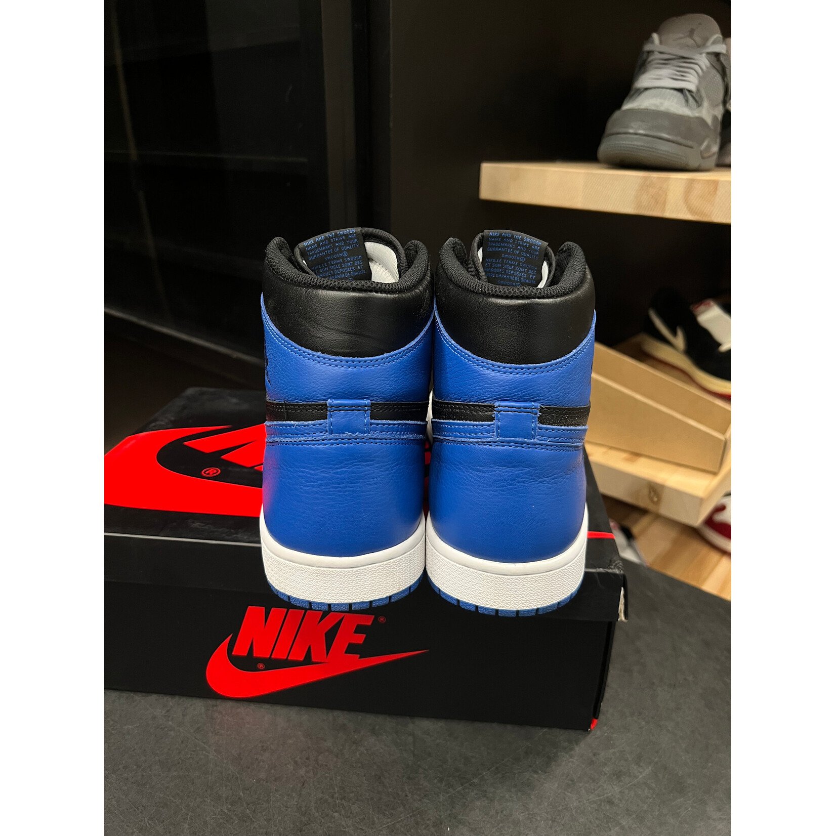 Jordan Jordan 1 Retro Royal (2017) Size 10.5, PREOWNED