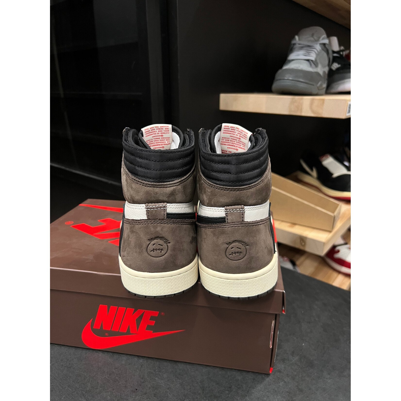 Jordan Jordan 1 Retro High OG SP Travis Scott Mocha Size 11, PREOWNED