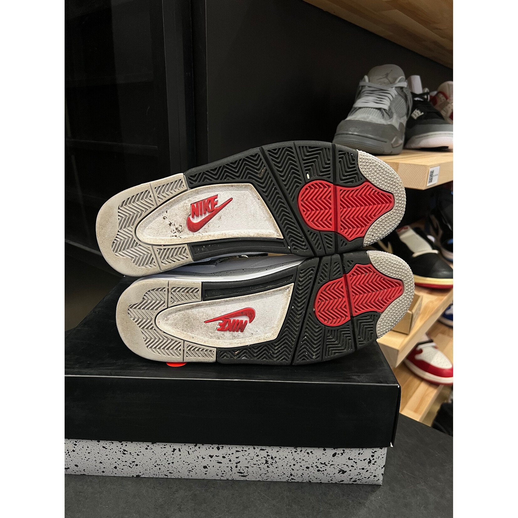 Jordan Jordan 4 Retro White Cement (2016) Size 11, PREOWNED