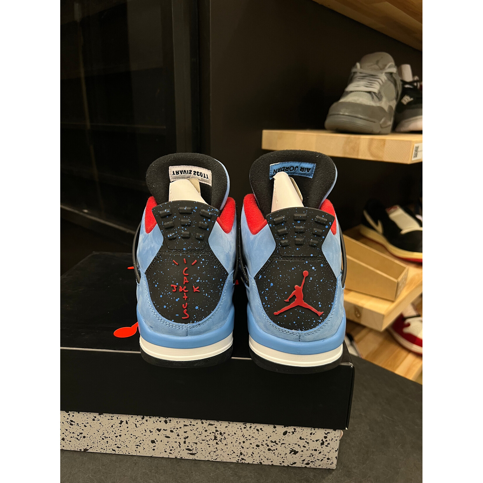 Jordan Jordan 4 Retro Travis Scott Cactus Jack Size 11, PREOWNED