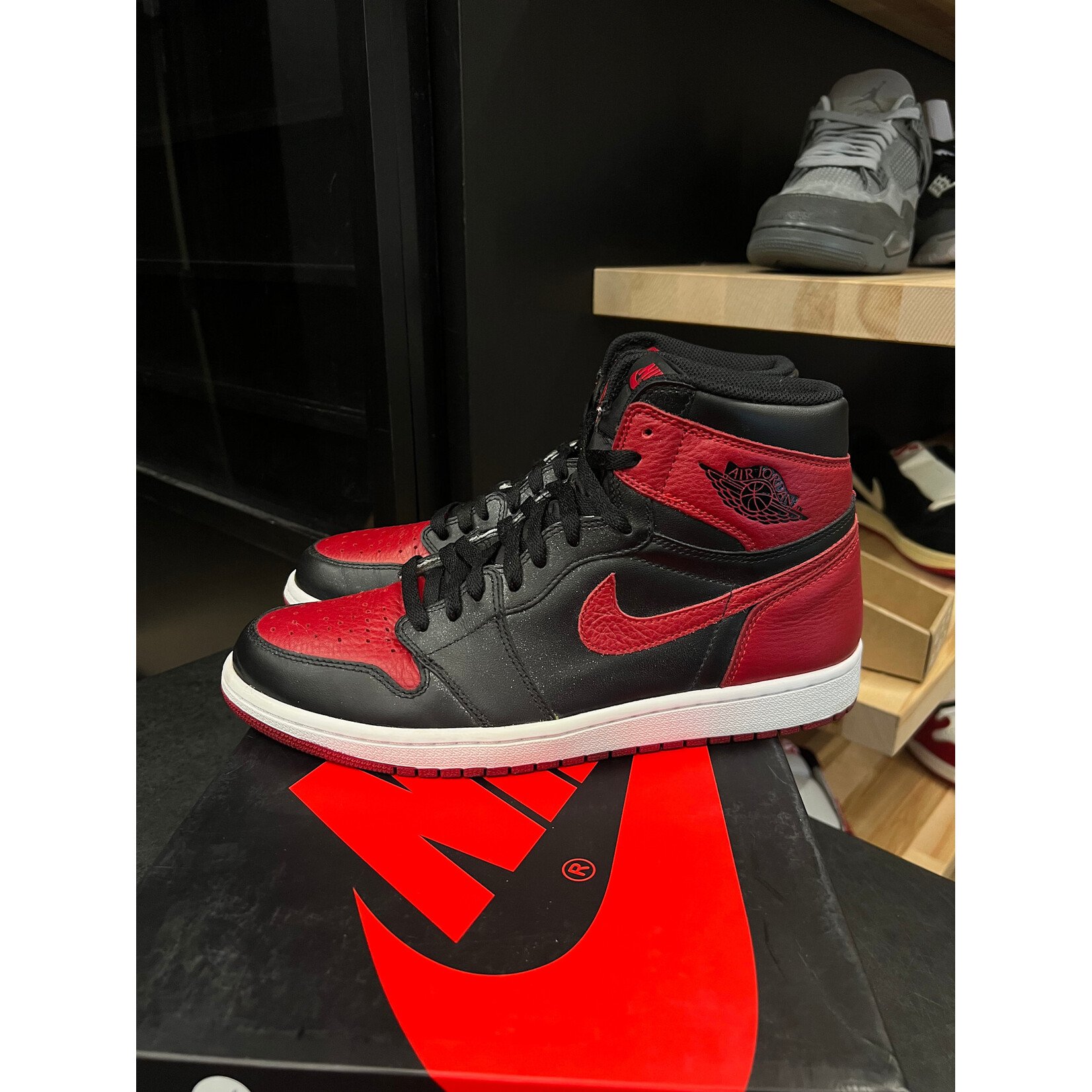 Jordan Jordan 1 Retro High Bred Banned (2016) Size 11, PREOWNED