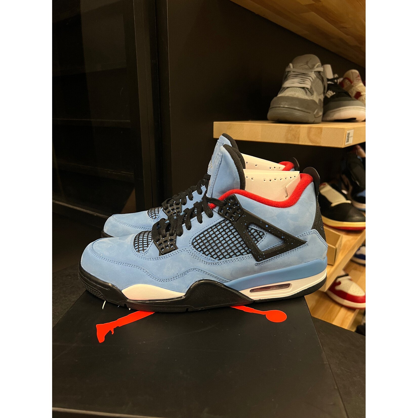 Jordan Jordan 4 Retro Travis Scott Cactus Jack Size 11, PREOWNED