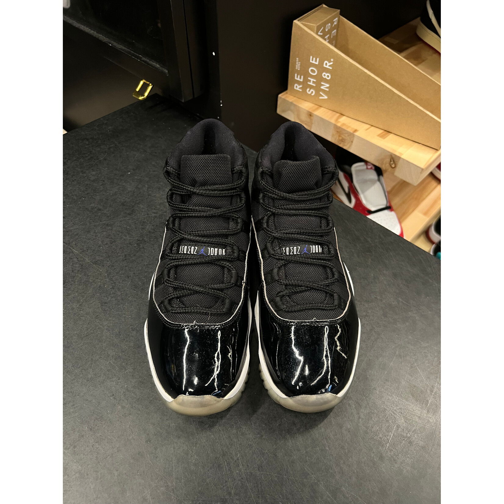Jordan Jordan 11 Retro Space Jam (2016) Size 10, PREOWNED