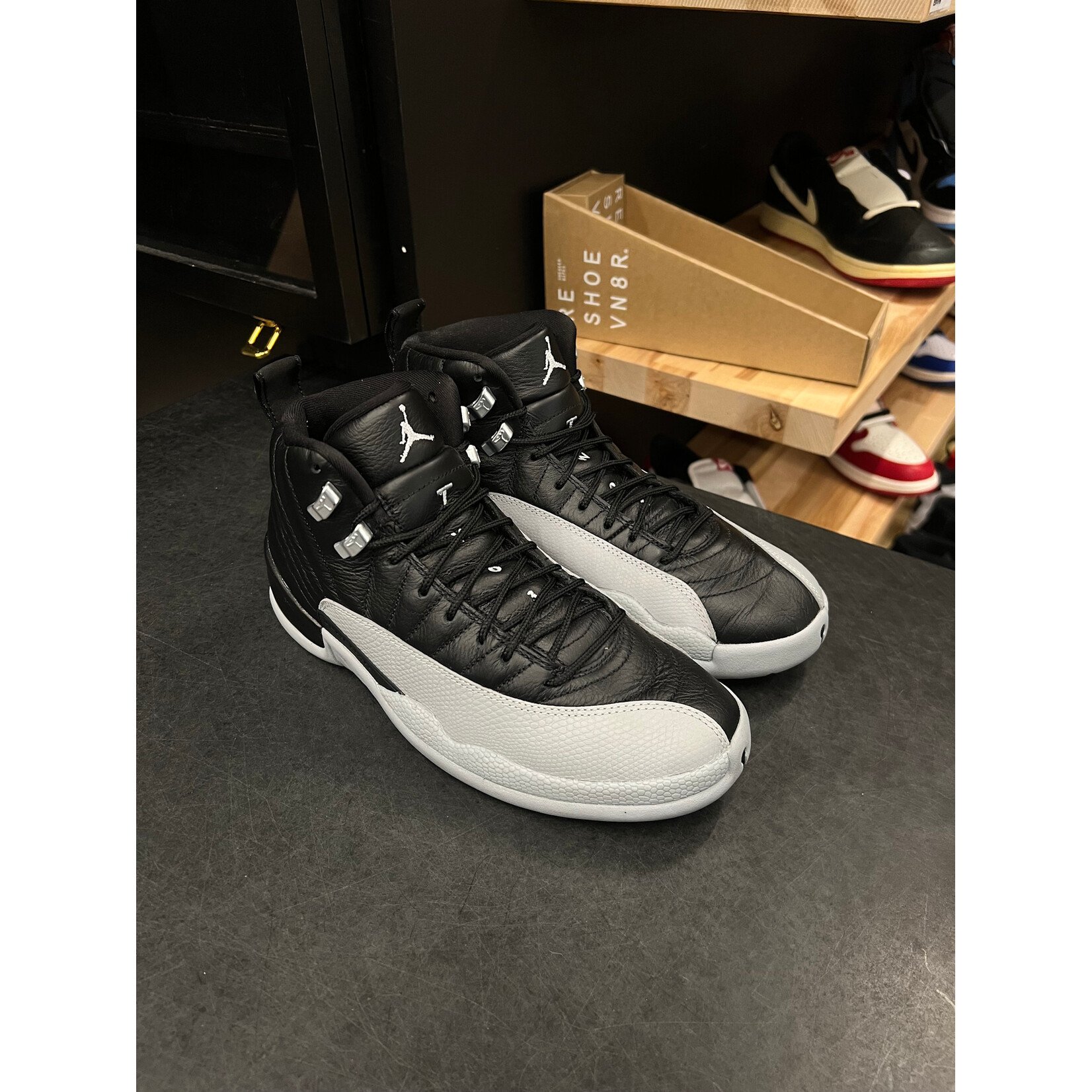 Jordan Jordan 12 Retro Barons Size 8.5, PREOWNED