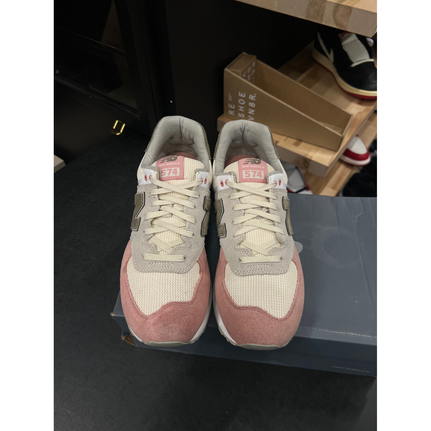 New Balance New Balance 574 Pink Olive Size 11, PREOWNED