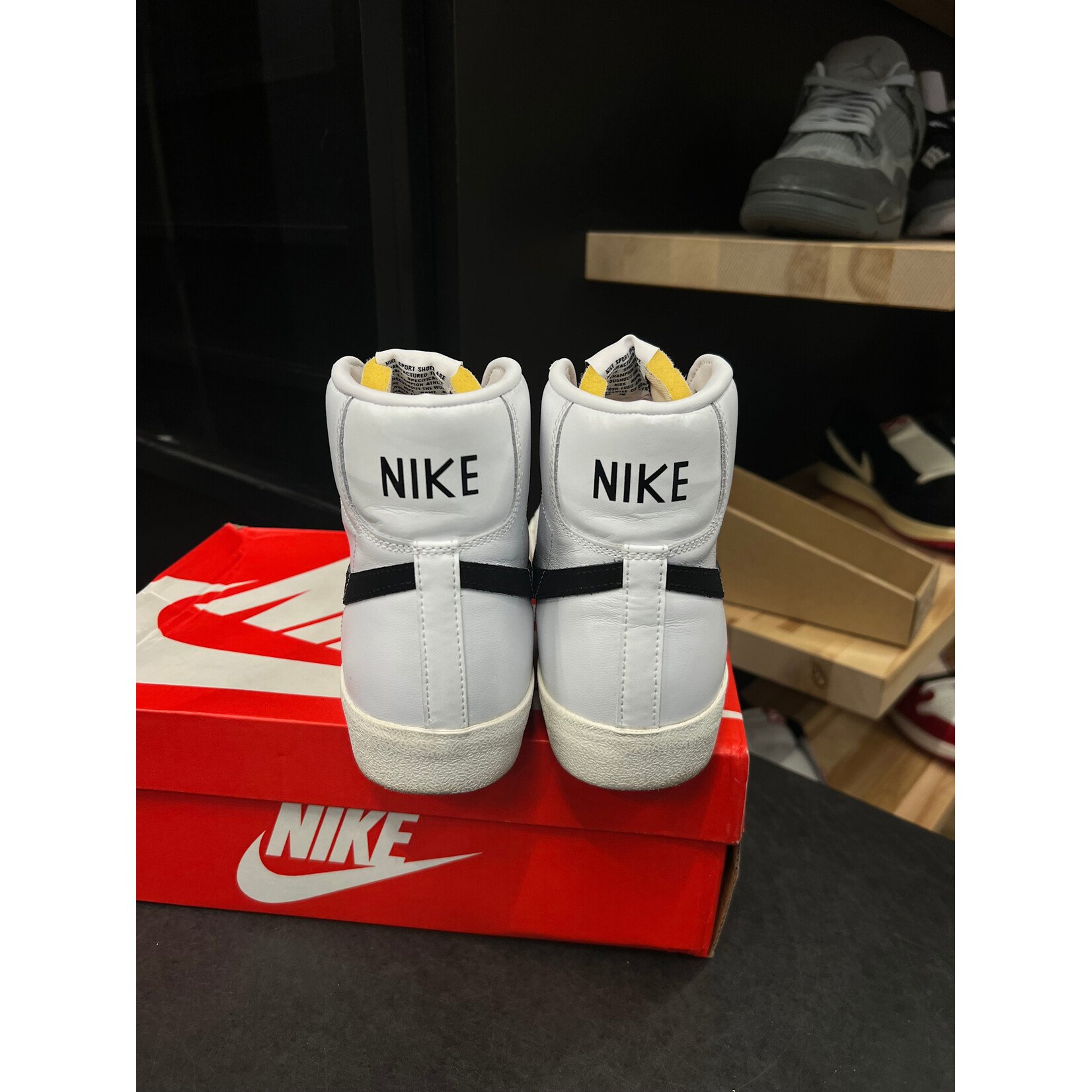 Nike Nike Blazer Mid 77 Vintage White Black Size 10.5, PREOWNED