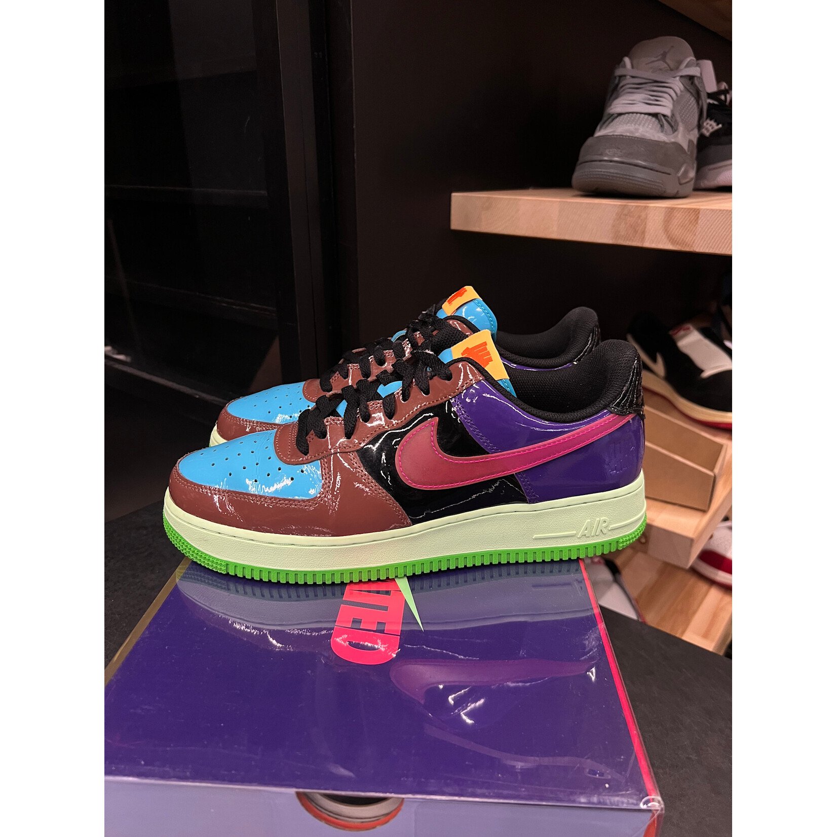 Nike Nike Air Force 1 Low SP Undefeated Multi-Patent Pink Prime Size 10, PREOWNED