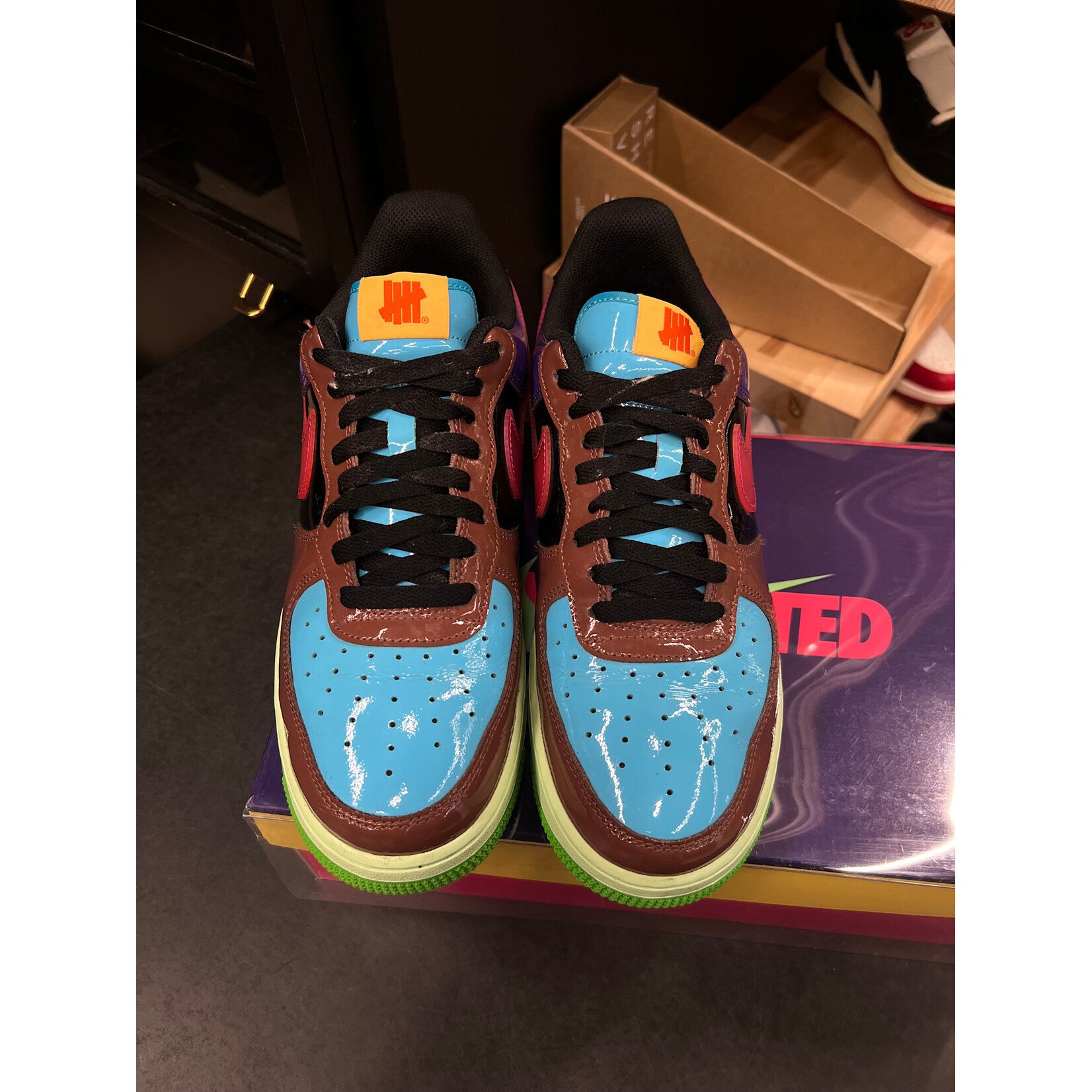 Nike Nike Air Force 1 Low SP Undefeated Multi-Patent Pink Prime Size 10, PREOWNED