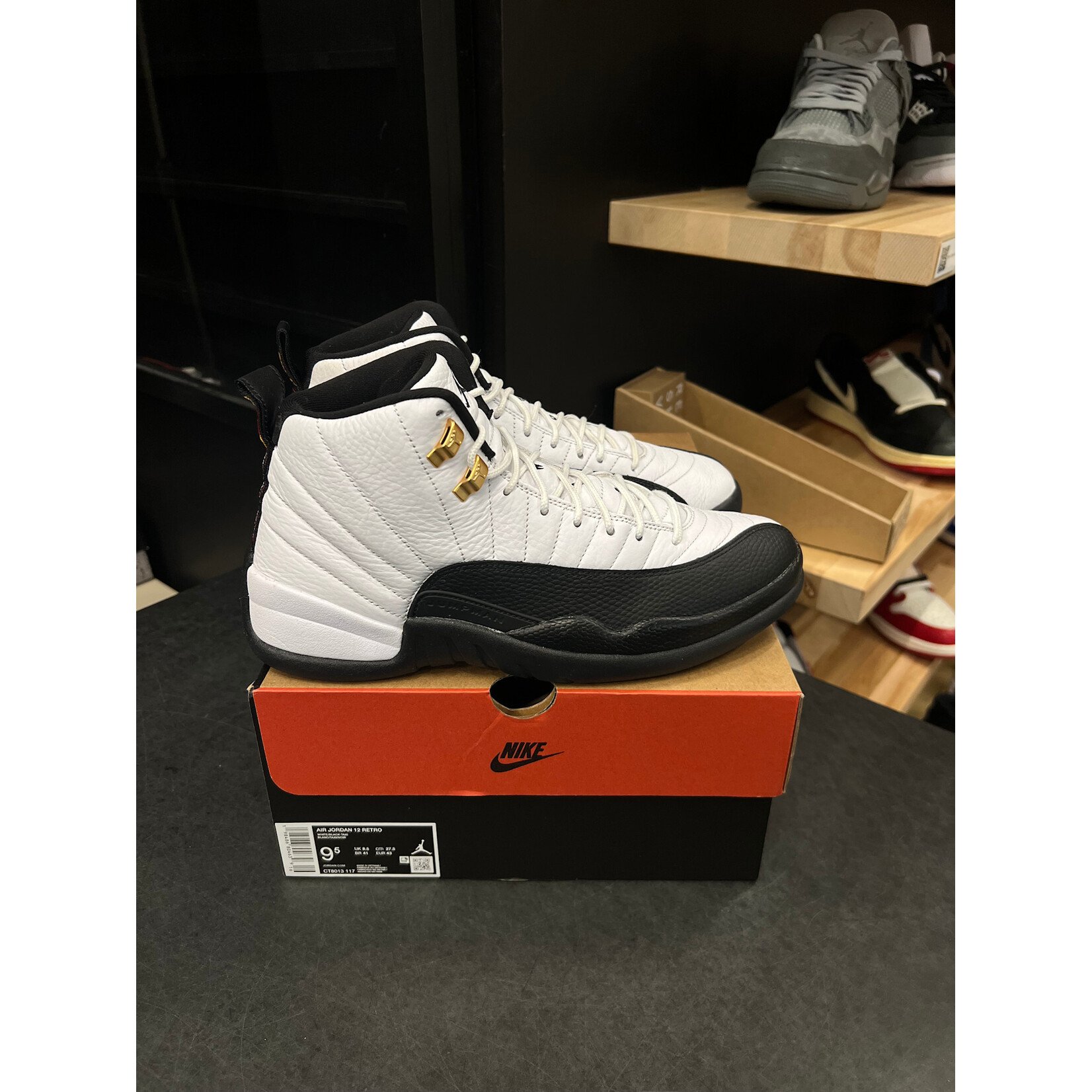 Jordan Jordan 12 Retro Taxi (2025) Size 9.5, PREOWNED