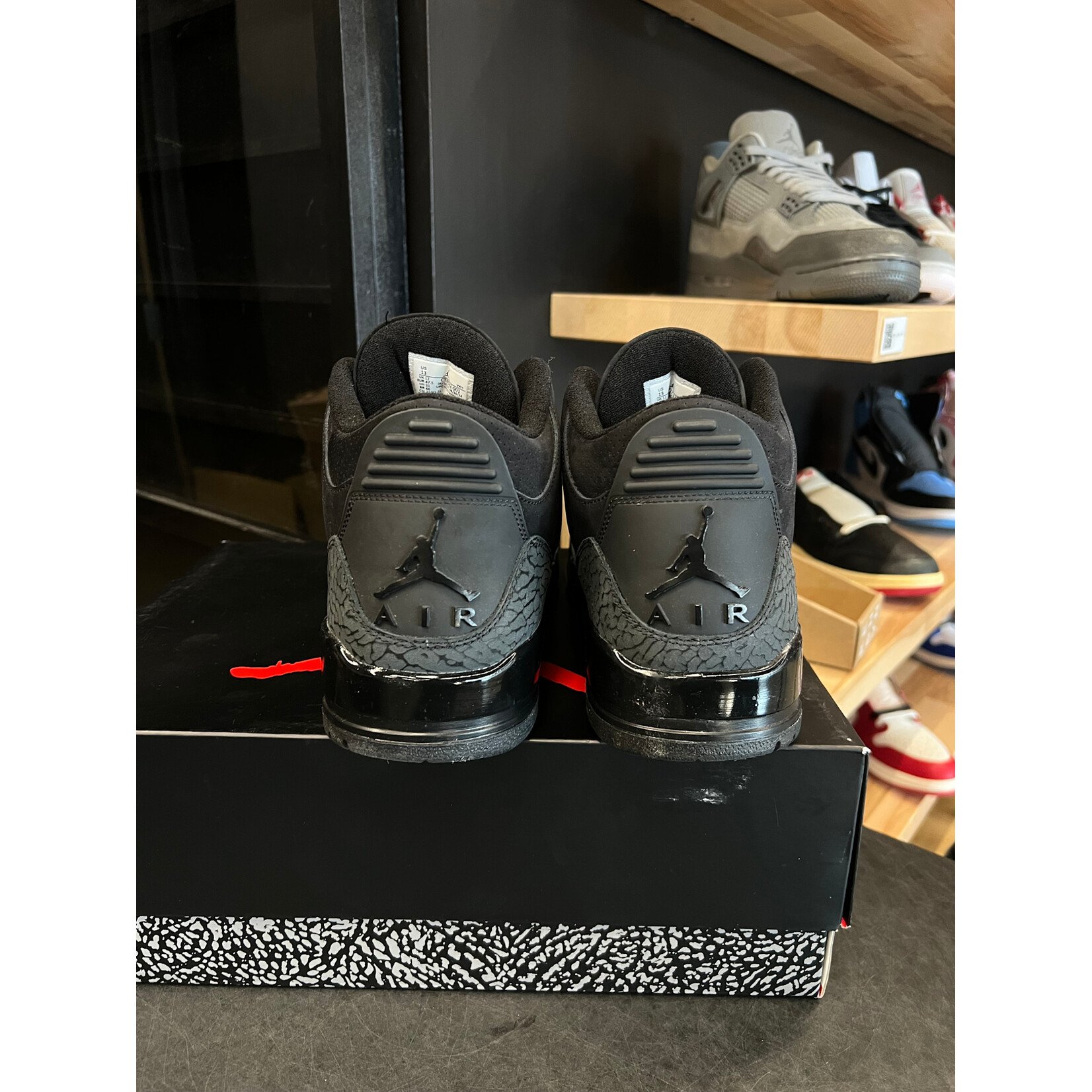Jordan Jordan 3 Retro Black Cat (2025) Size 13, PREOWNED
