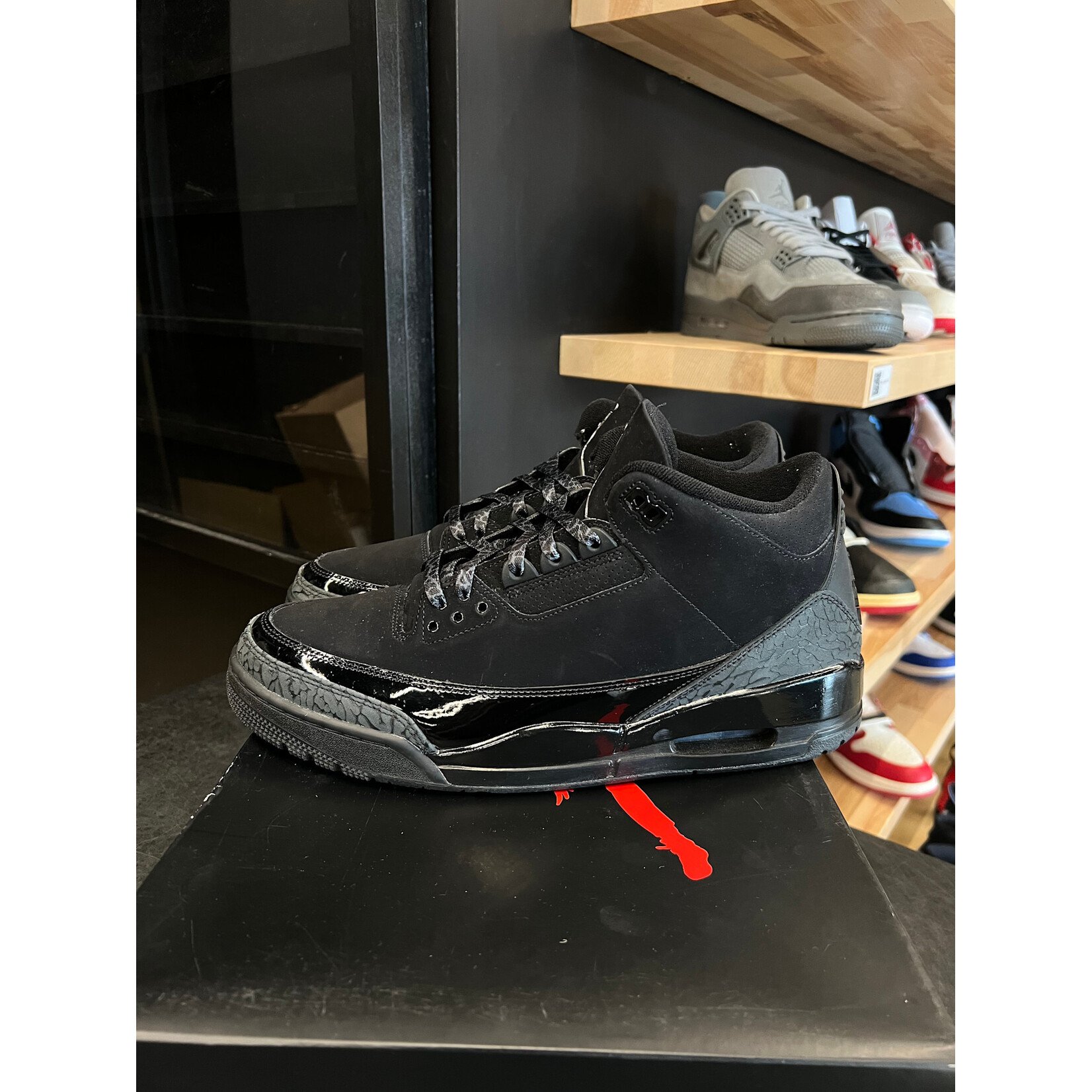 Jordan Jordan 3 Retro Black Cat (2025) Size 13, PREOWNED