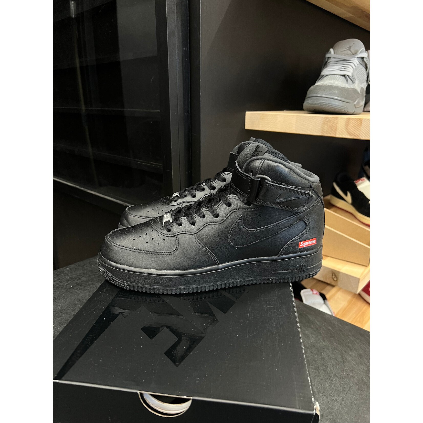 Nike Nike Air Force 1 Mid Supreme Black Size 9, PREOWNED