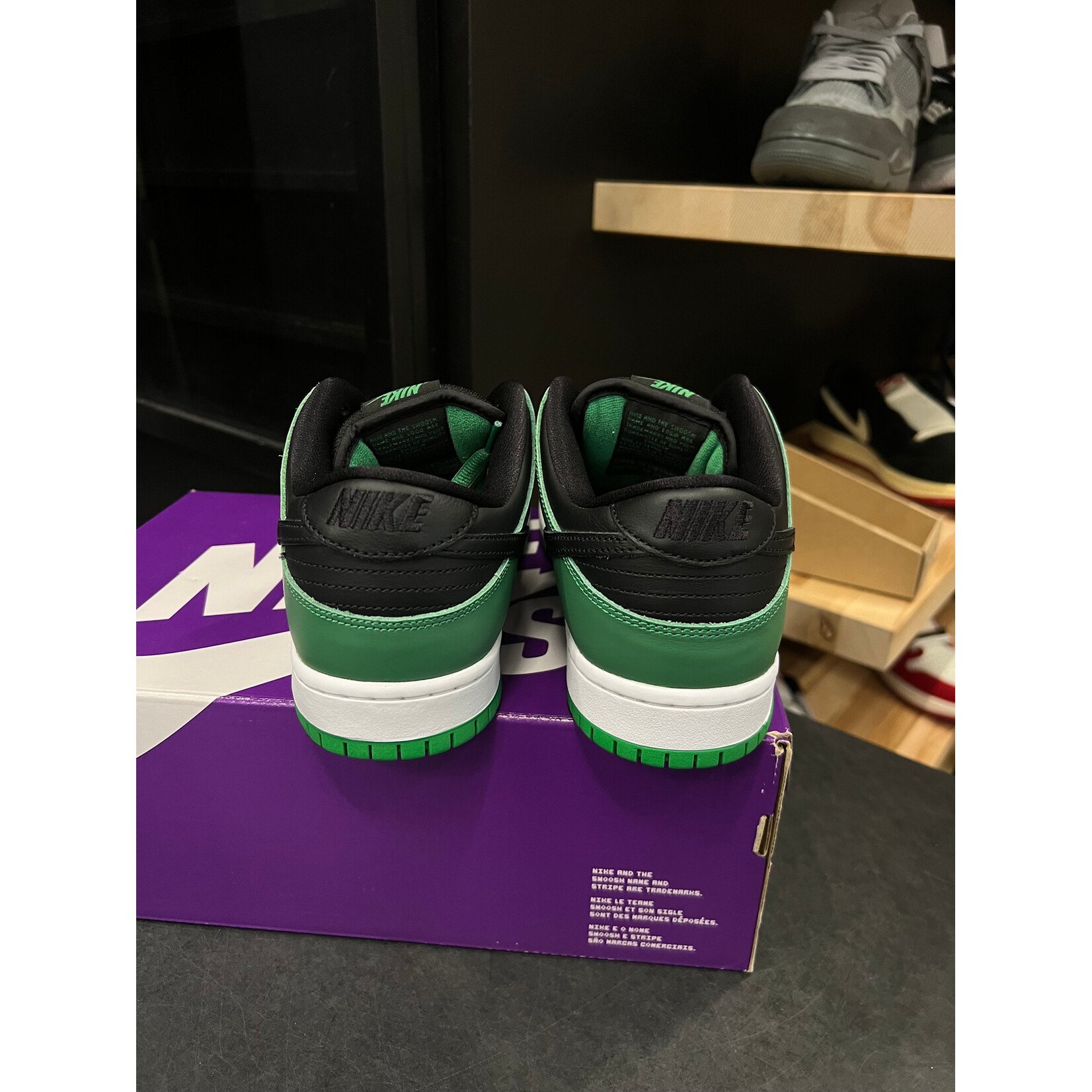 Nike Nike SB Dunk Low Classic Green Size 9.5, PREOWNED