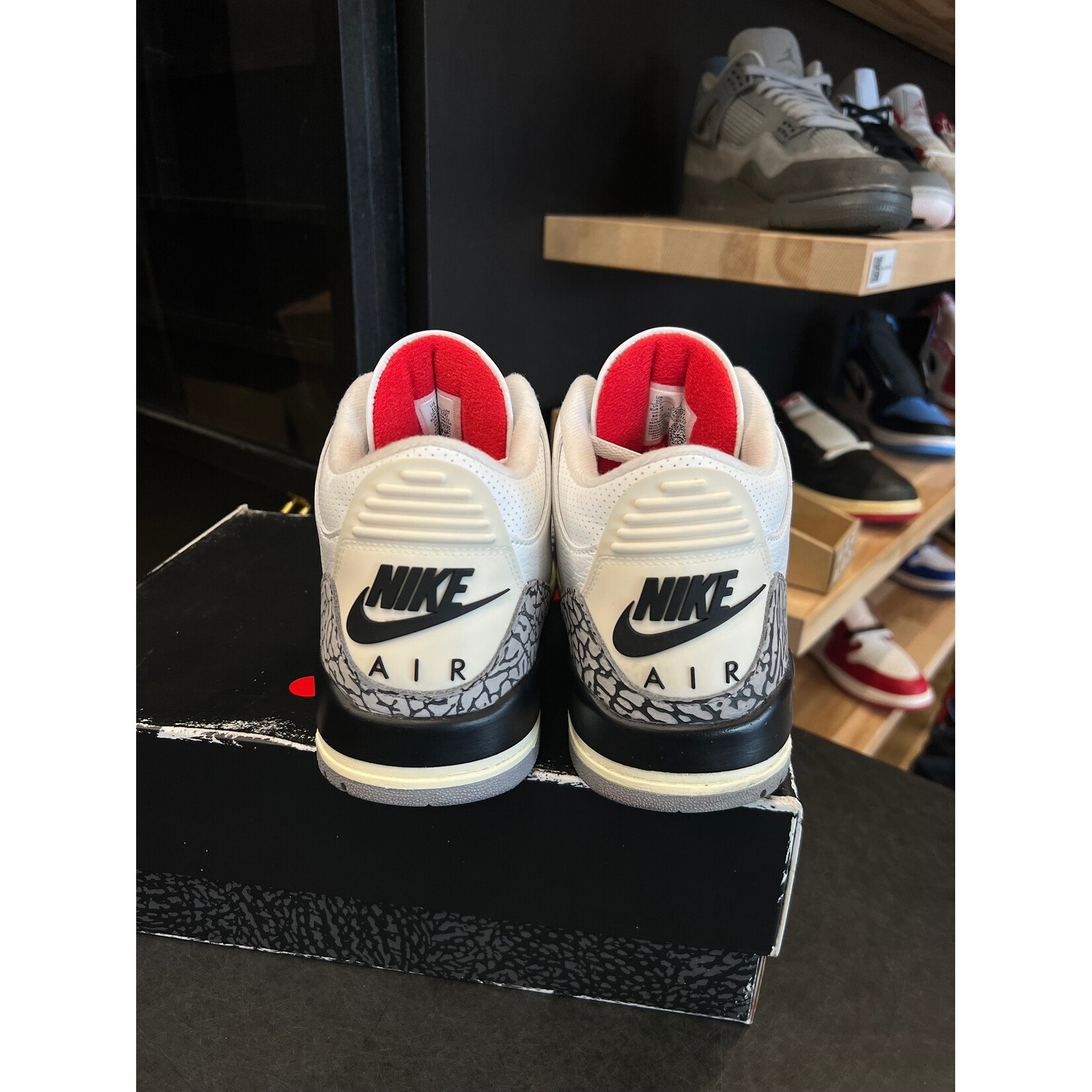 Jordan Jordan 3 Retro White Cement Reimagined Size 10, PREOWNED