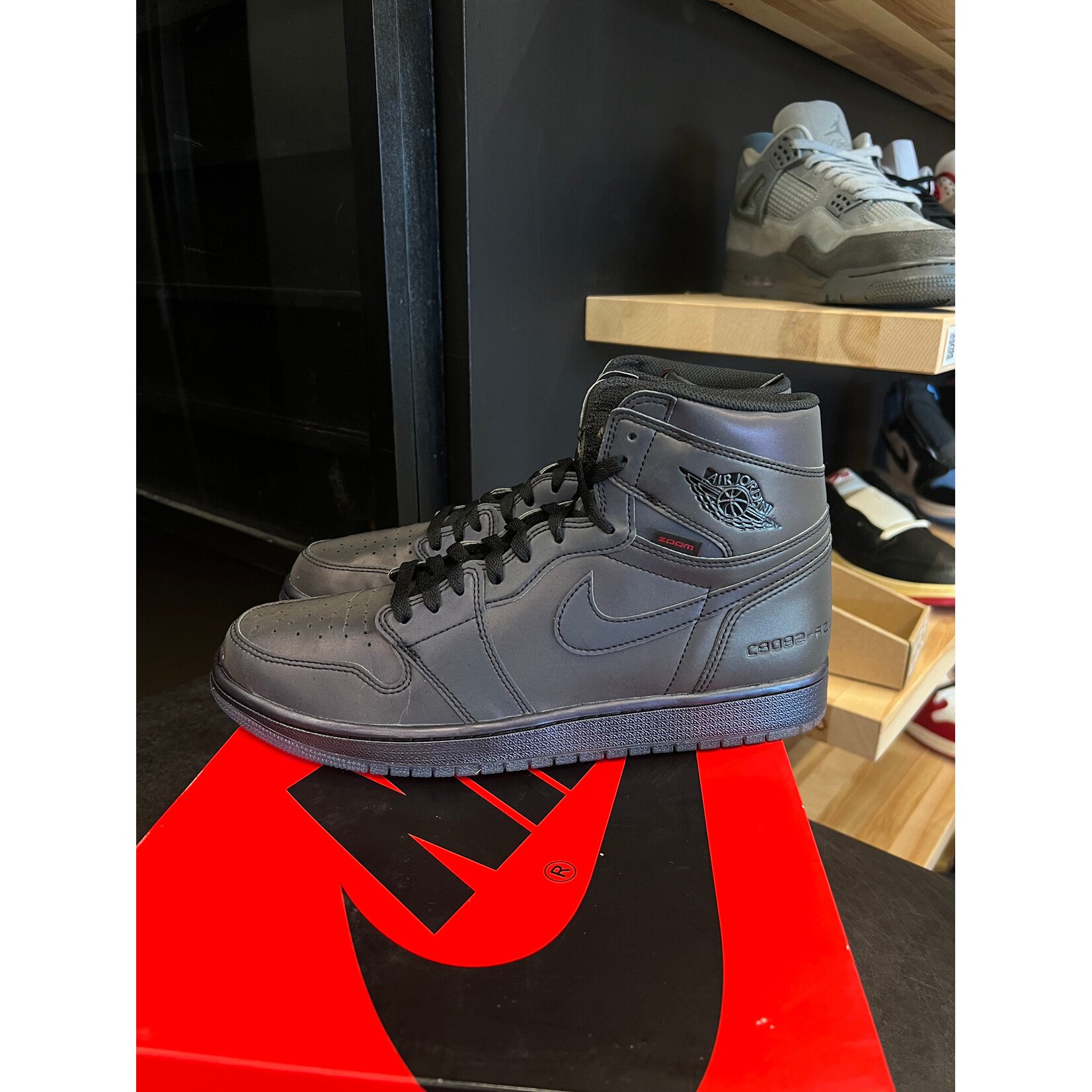 Jordan Jordan 1 Retro High Zoom Fearless Size 11, PREOWNED