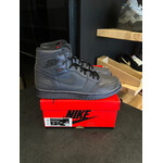 Jordan Jordan 1 Retro High Zoom Fearless Size 11, PREOWNED