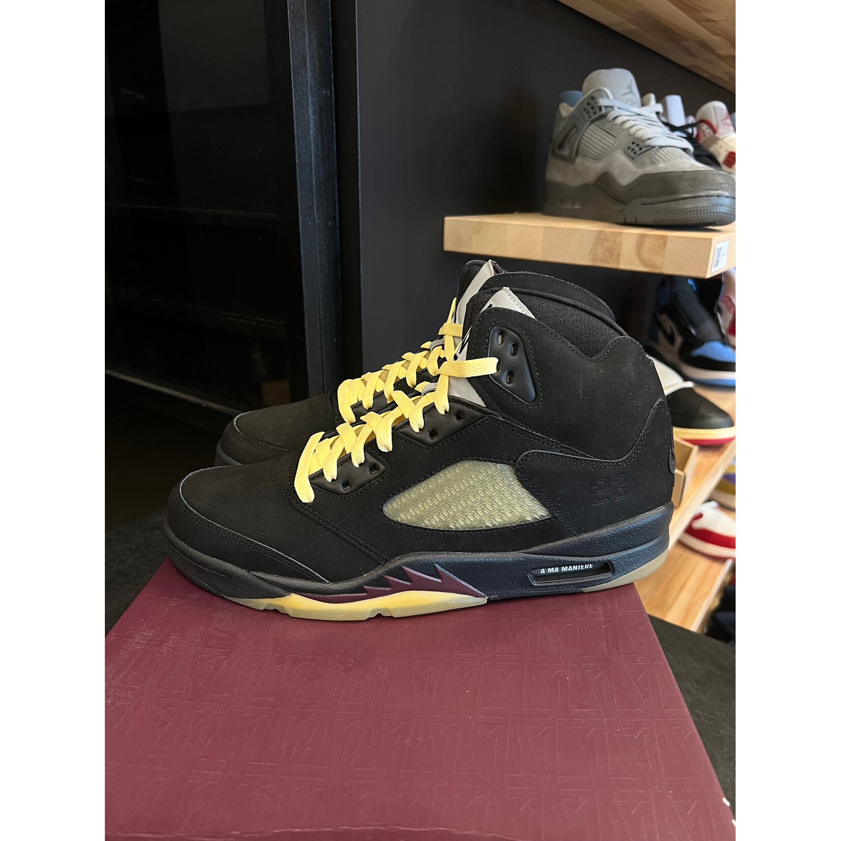 Jordan Jordan 5 Retro A Ma Maniére Dusk Size 11, PREOWNED