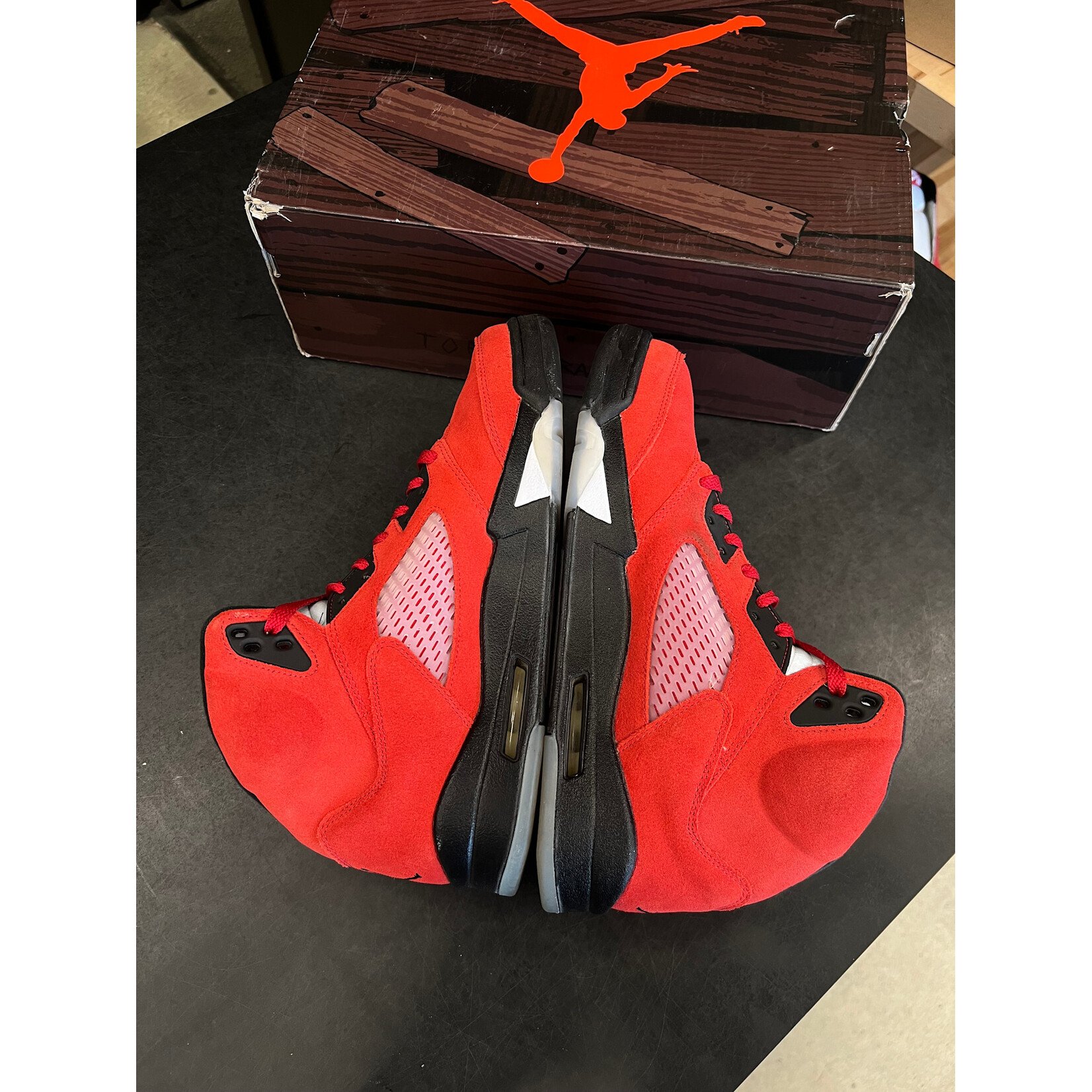 Jordan Jordan 5 Retro Raging Bull Red (2021) Size 11, PREOWNED