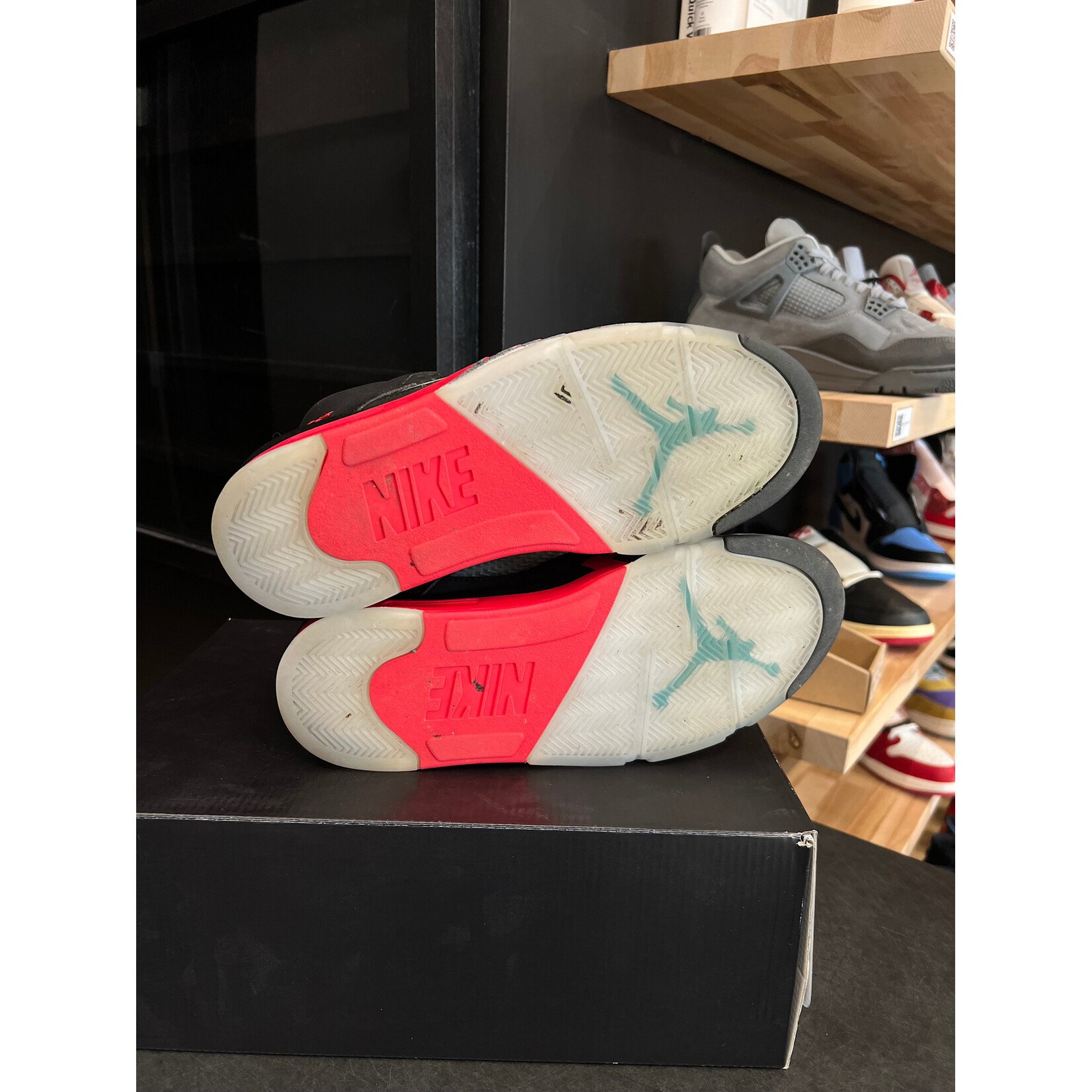 Jordan Jordan 5 Retro Top 3 Size 11, PREOWNED