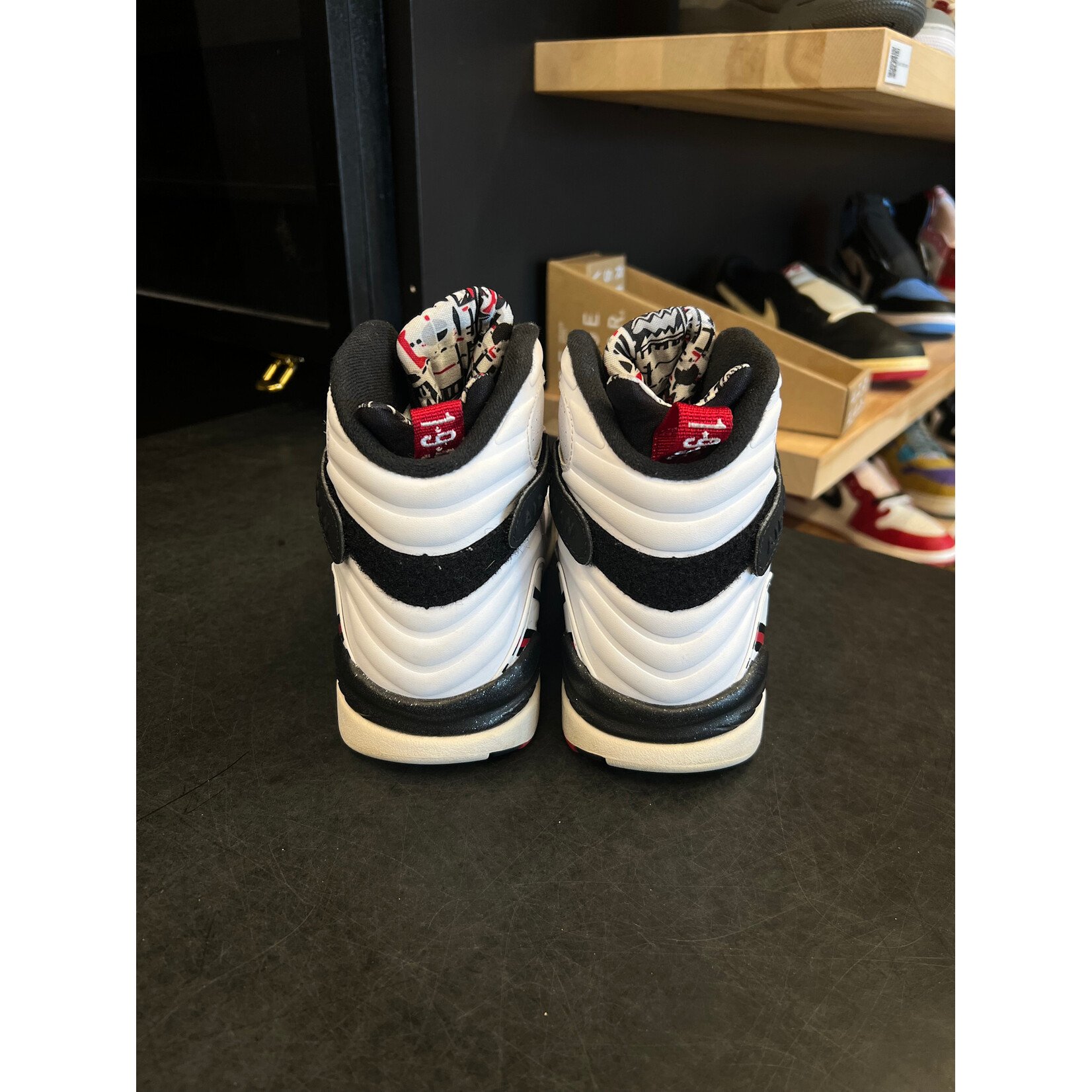 Jordan Jordan 8 Retro Alternate Size 9, PREOWNED