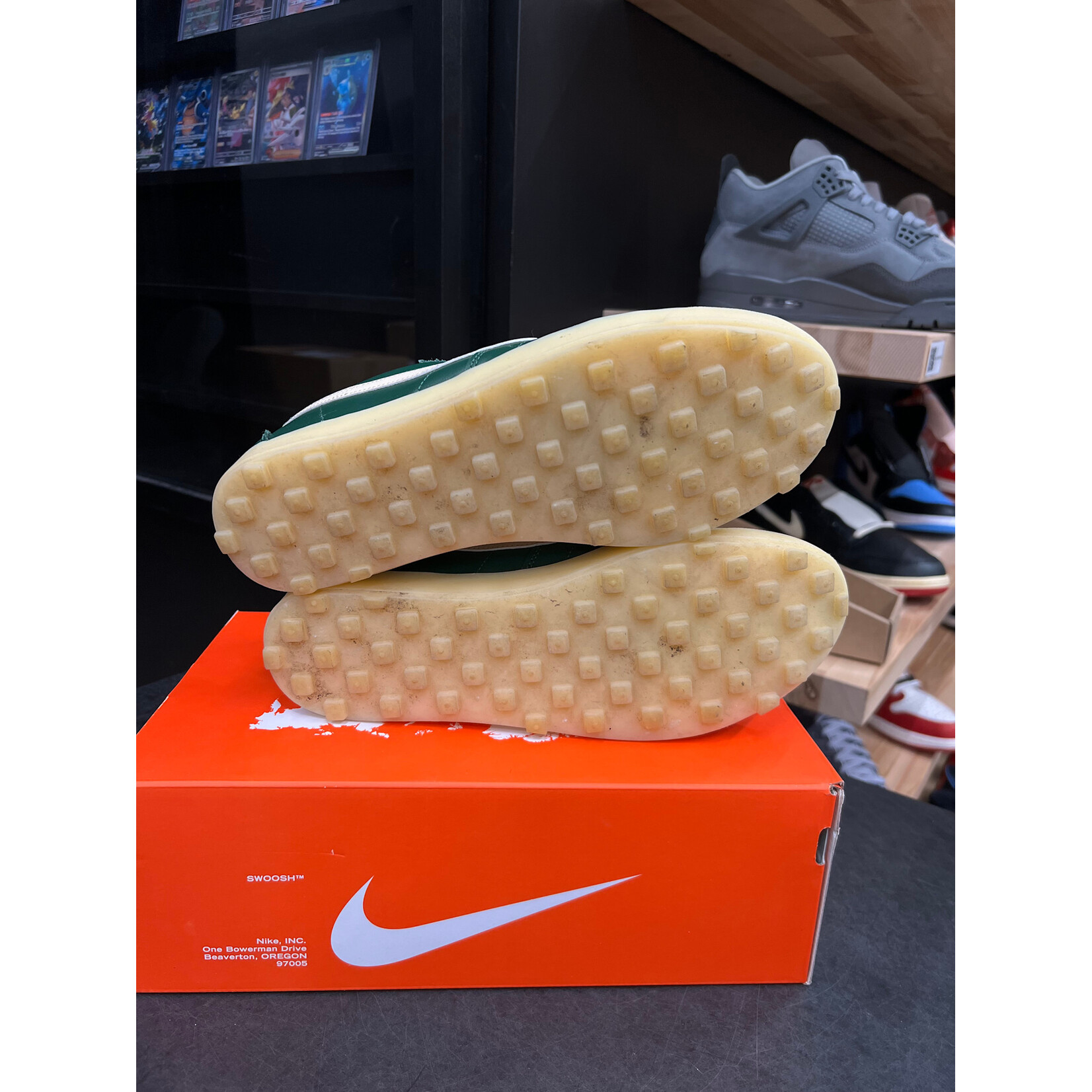 Nike Nike Astro Grabber Fir Muslin (Women's) Size 11W, PREOWNED