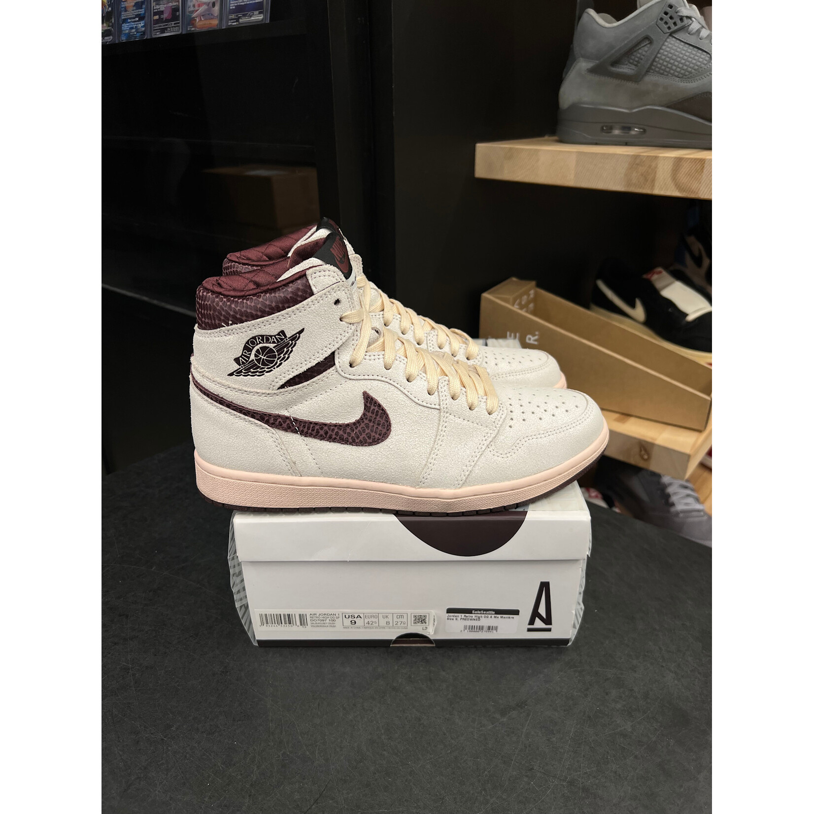 Jordan Jordan 1 Retro High OG A Ma Maniére Size 9, PREOWNED