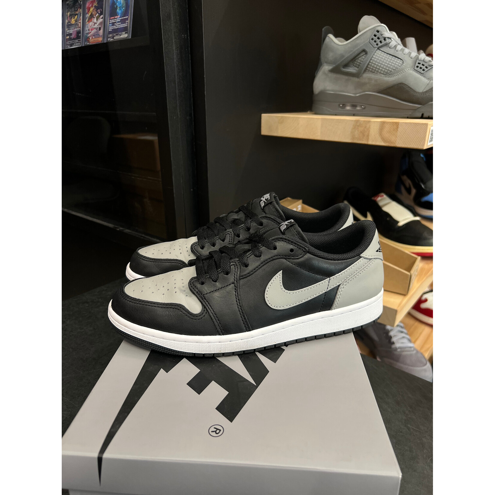 Jordan Jordan 1 Retro Low OG Shadow (2024)  Size 9, PREOWNED