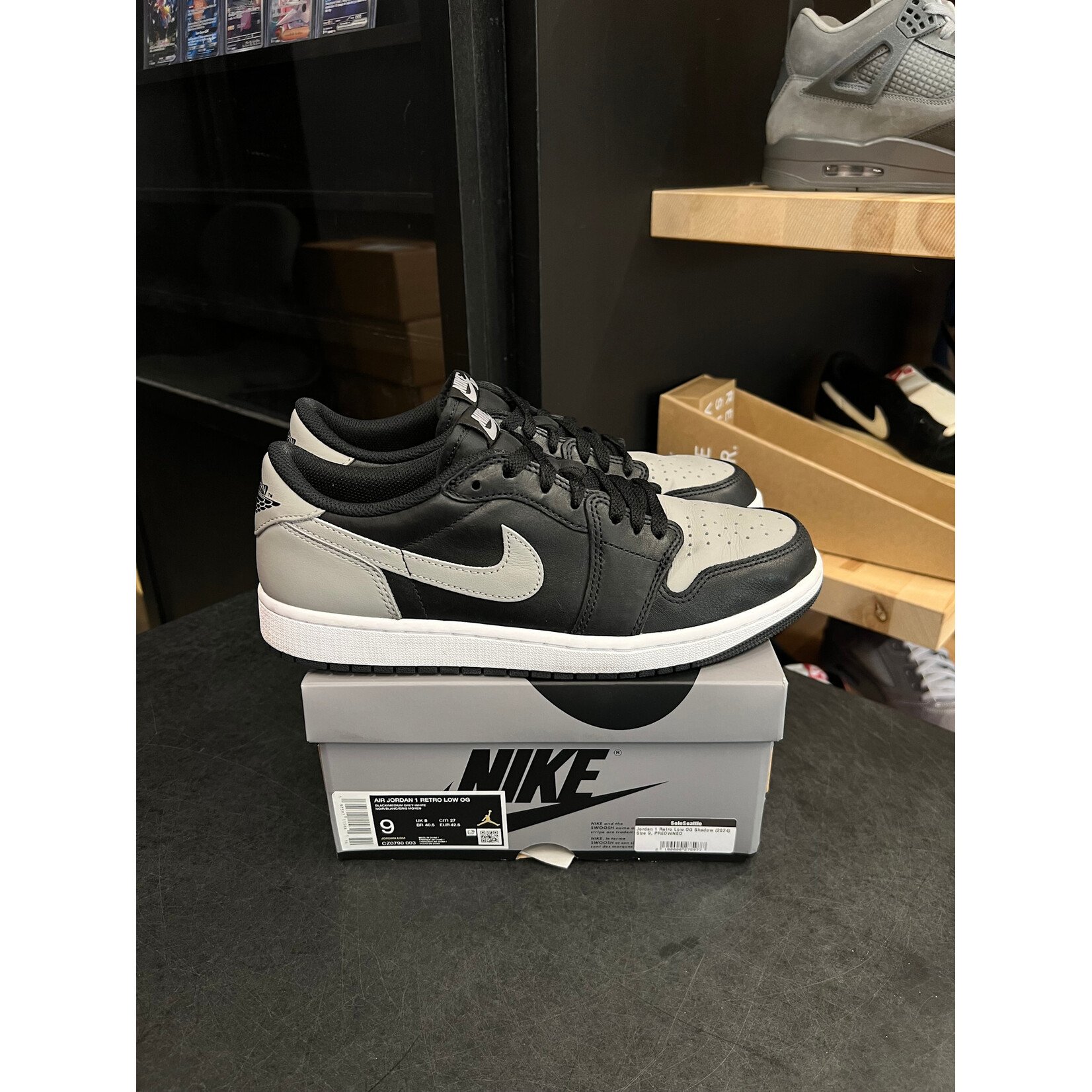 Jordan Jordan 1 Retro Low OG Shadow (2024)  Size 9, PREOWNED