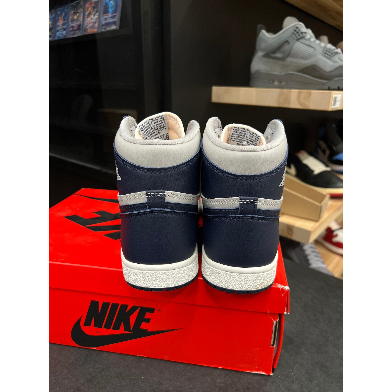 Jordan Jordan 1 Retro High '85 Georgetown Size 9.5, PREOWNED