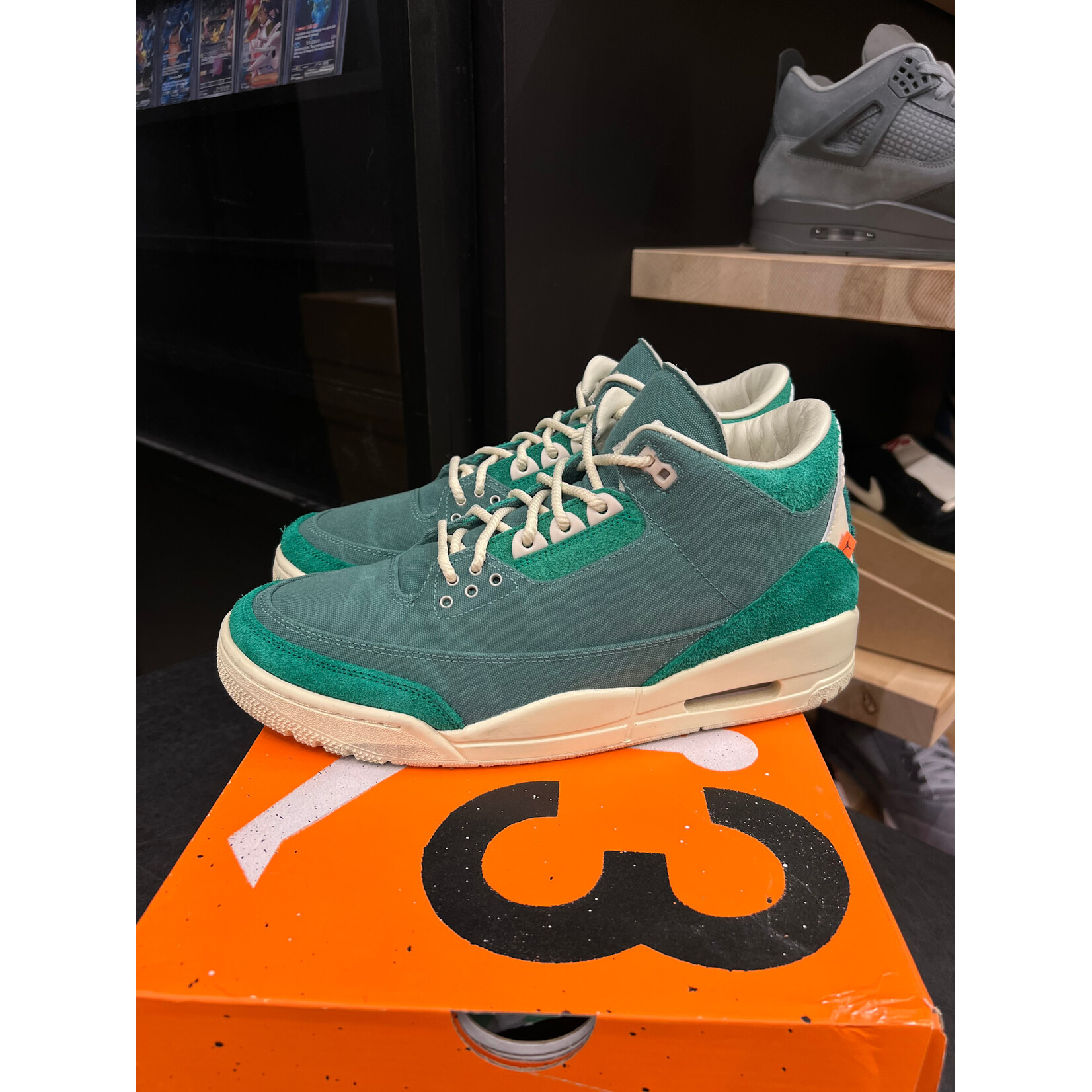 Jordan Jordan 3 Retro SP Nina Chanel Abney Bicoastal (Women's) Size 11.5W, PREOWNED