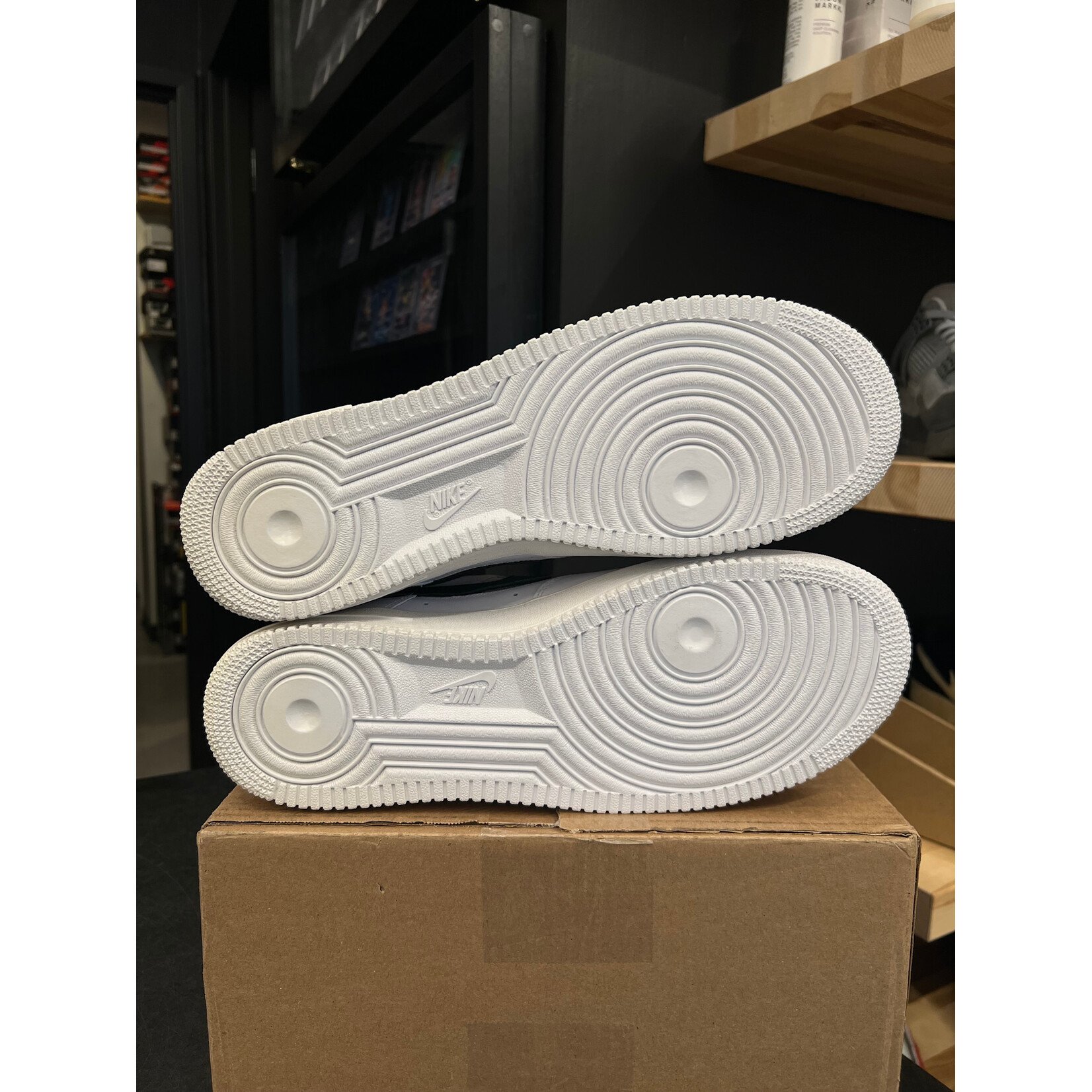 Nike Nike Air Force 1 Low Swoosh Pack All-Star (2018) (White) Size 12, DS BRAND NEW YELLOWING