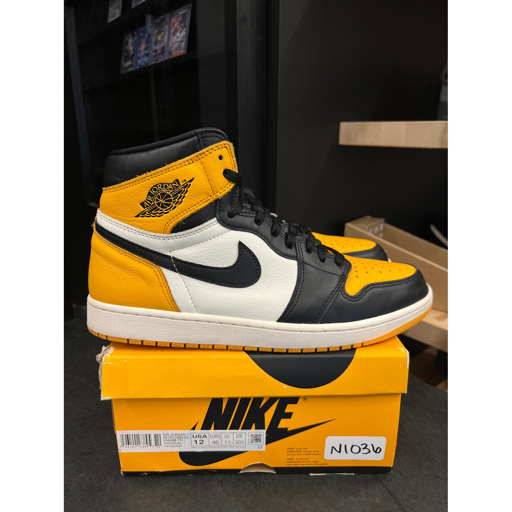 Jordan Jordan 1 Retro High Taxi Size 12, PREOWNED