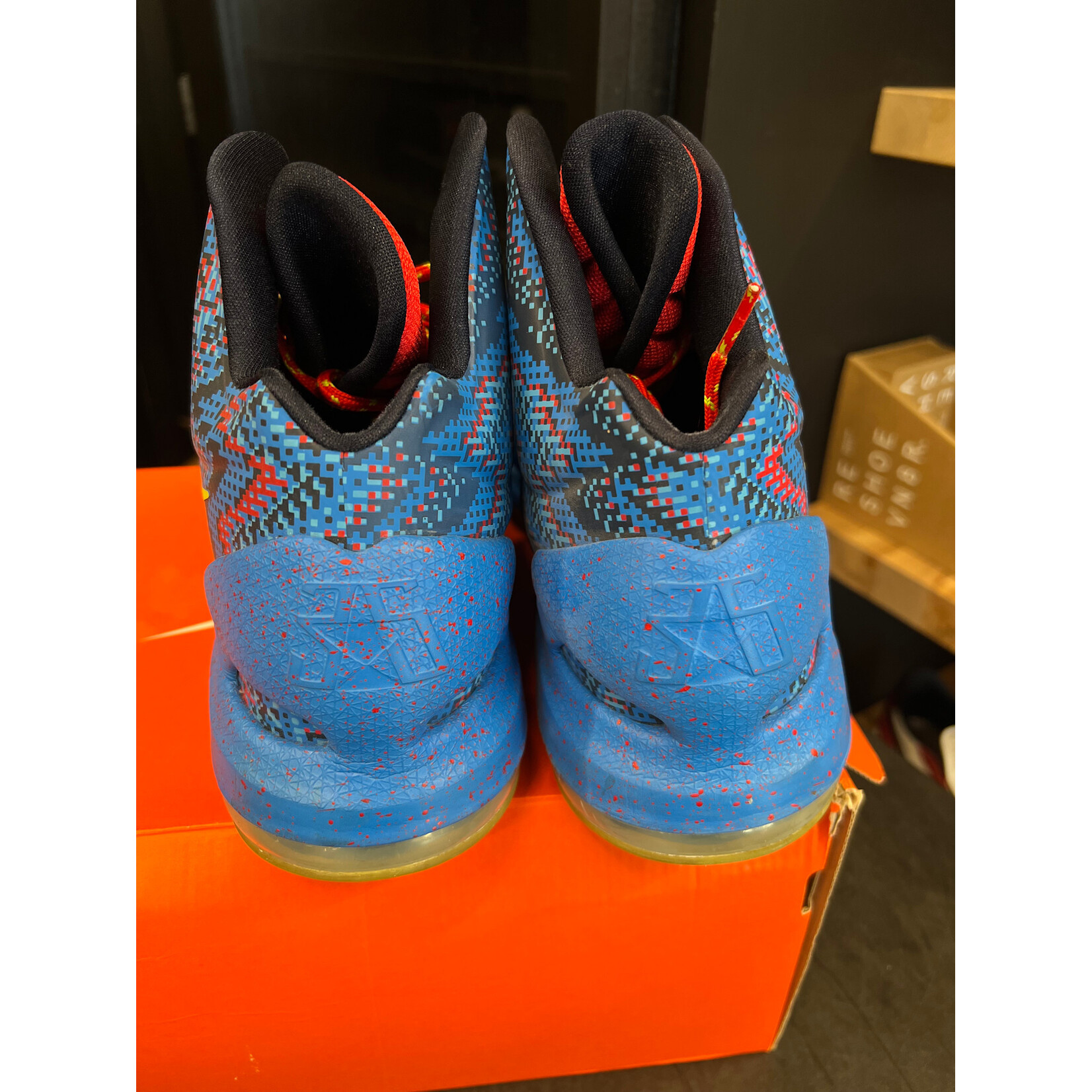Nike Nike KD 5 Christmas Size 13, PREOWNED