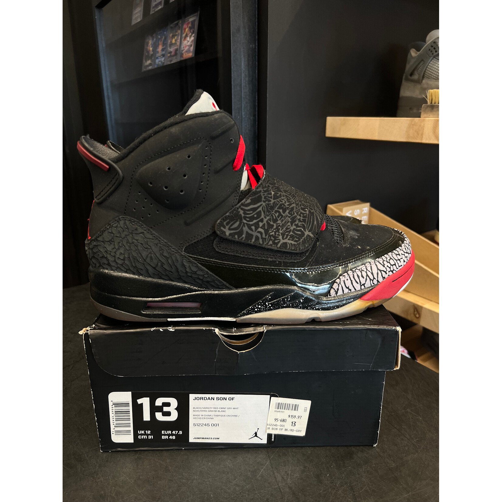 Jordan Jordan Son of Mars Black Cement Size 13, PREOWNED