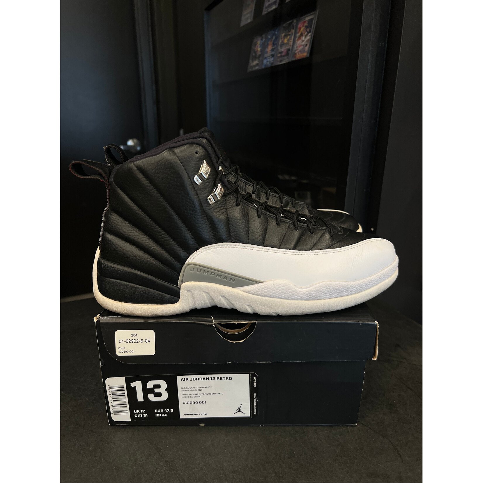 Jordan Jordan 12 Retro Playoffs (2012) Size 13, PREOWNED