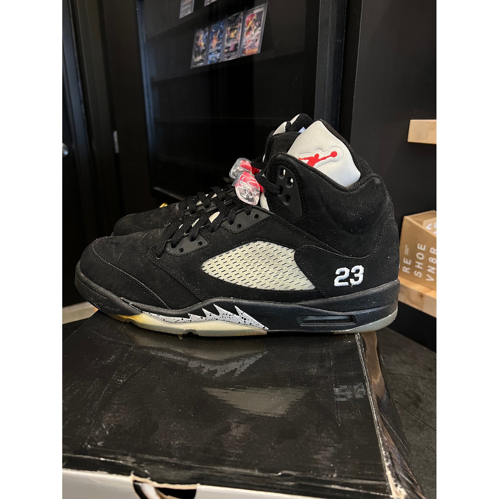 Jordan Jordan 5 Retro Black Metallic (2011) Size 13, PREOWNED