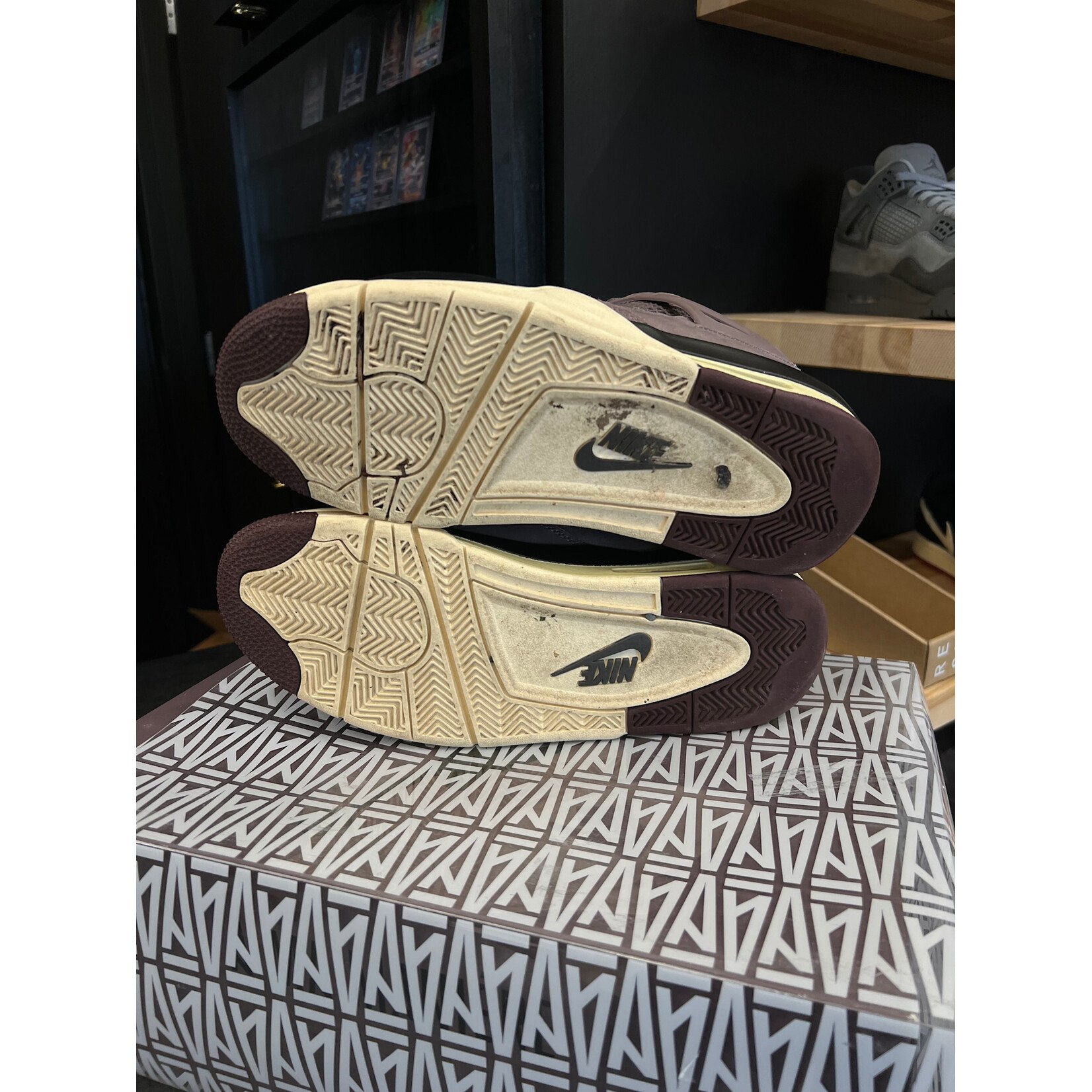 Jordan Jordan 4 Retro SP A Ma Maniére Violet Ore Size 10, PREOWNED