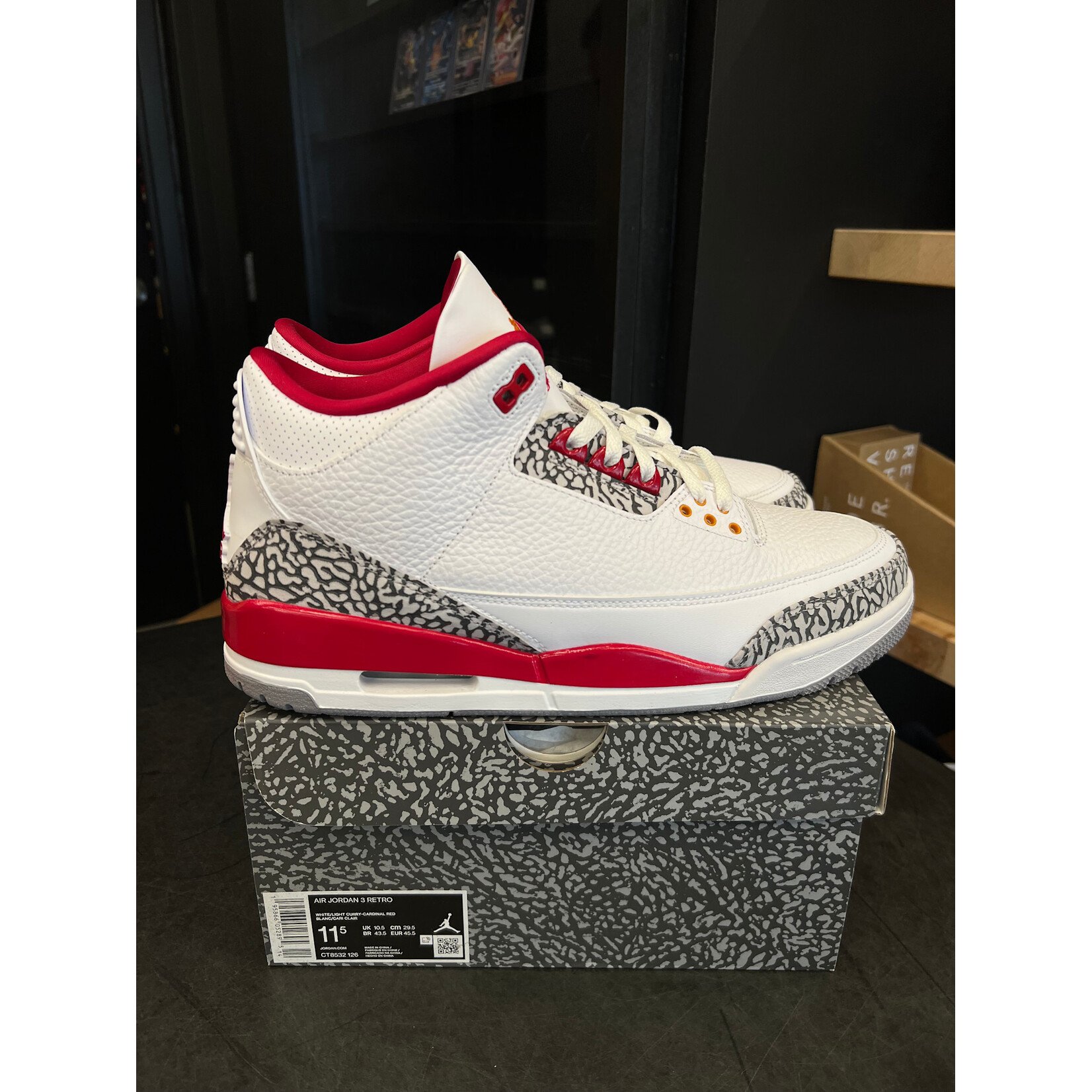 Jordan Jordan 3 Retro Cardinal Red Size 11.5, PREOWNED PADS