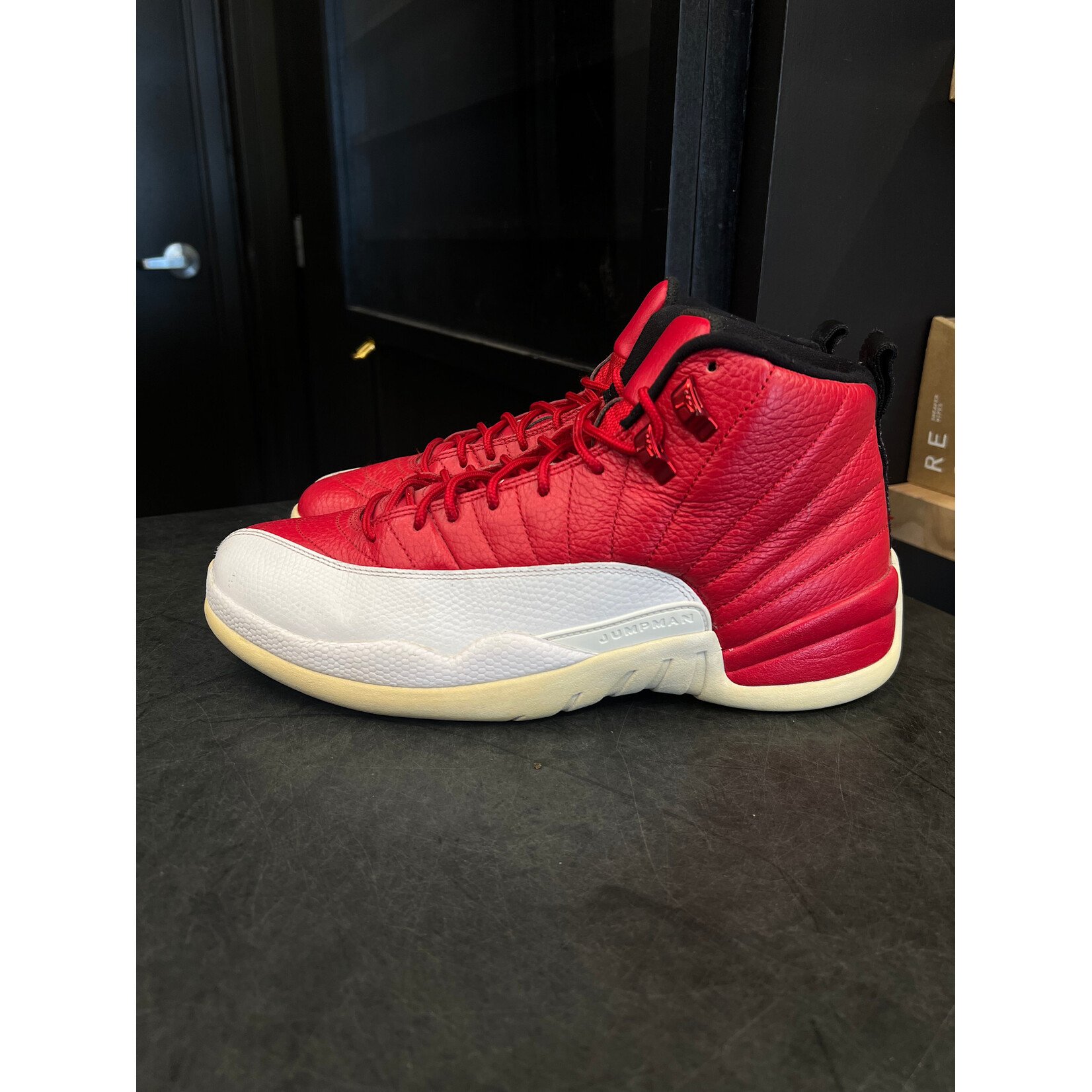 Jordan Jordan 12 Retro Gym Red Size 10, PREOWNED NO BOX