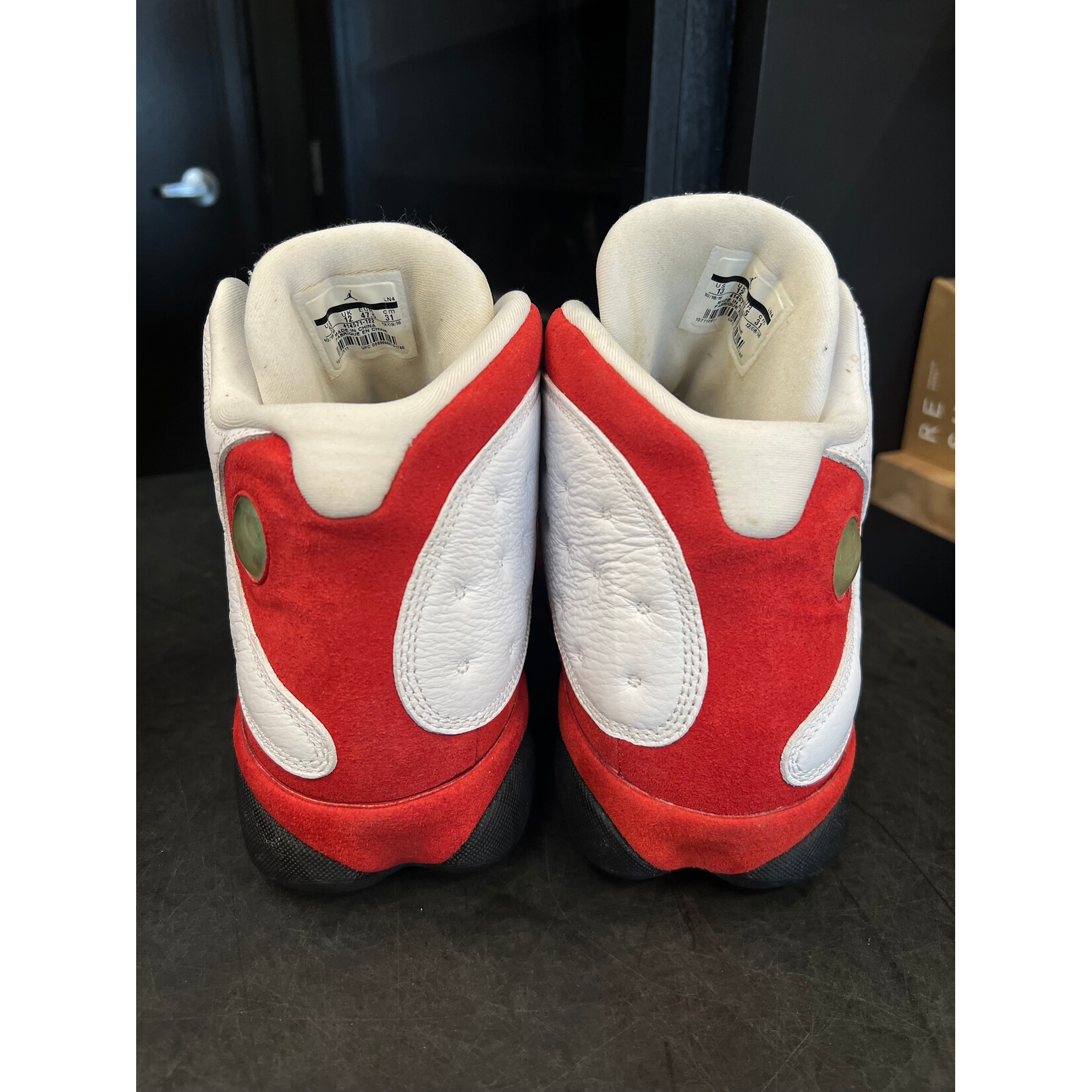 Jordan Jordan 13 Retro OG Chicago (2017) Size 13, PREOWNED NO BOX